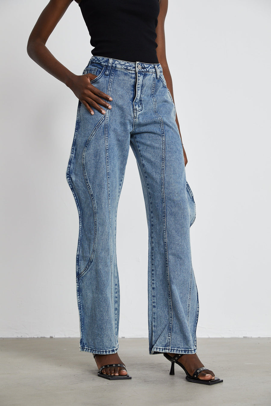 Brigitte asymmetrical wide-leg jeans