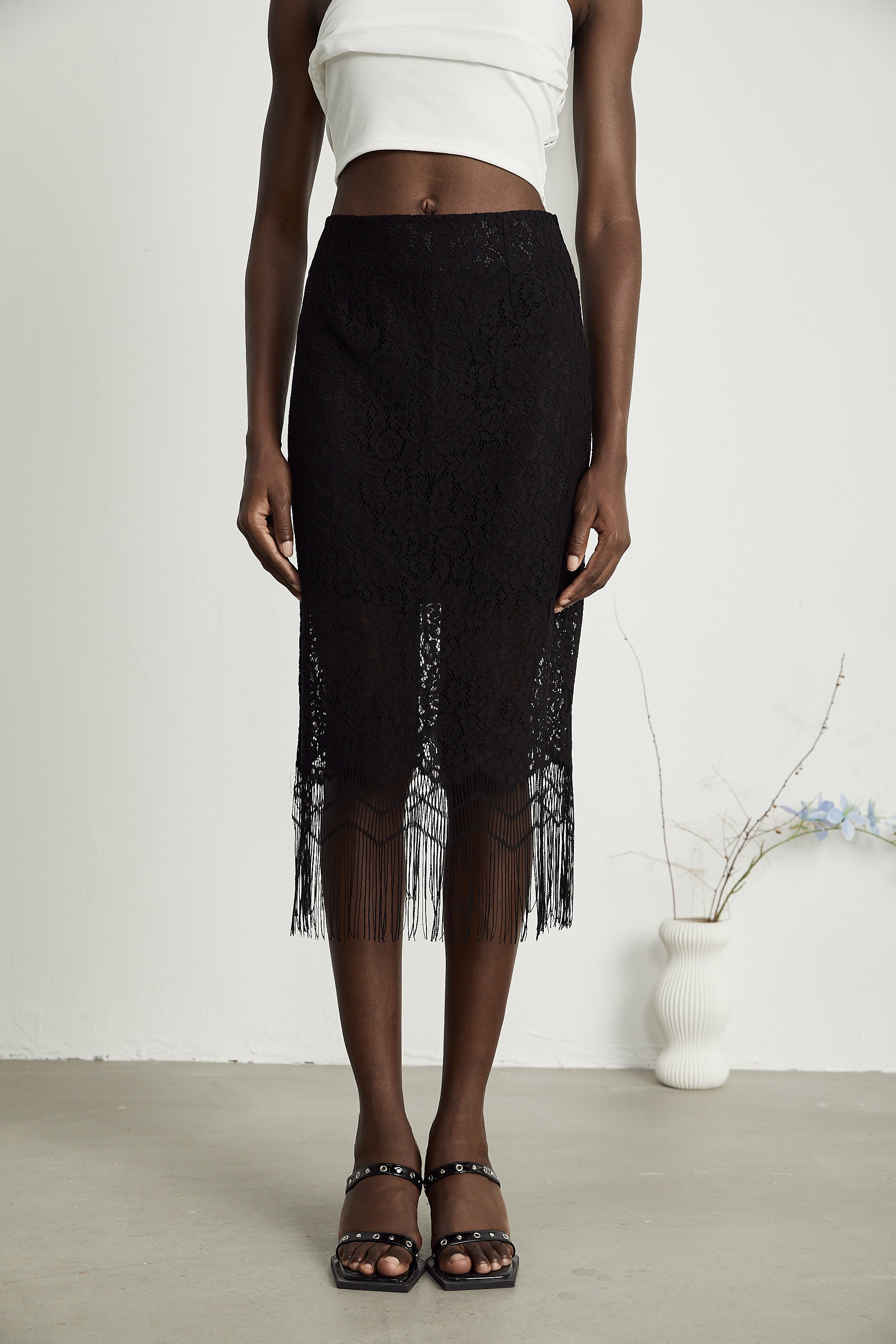 Adèle lace embroidered fringe-hem skirt (US Only)