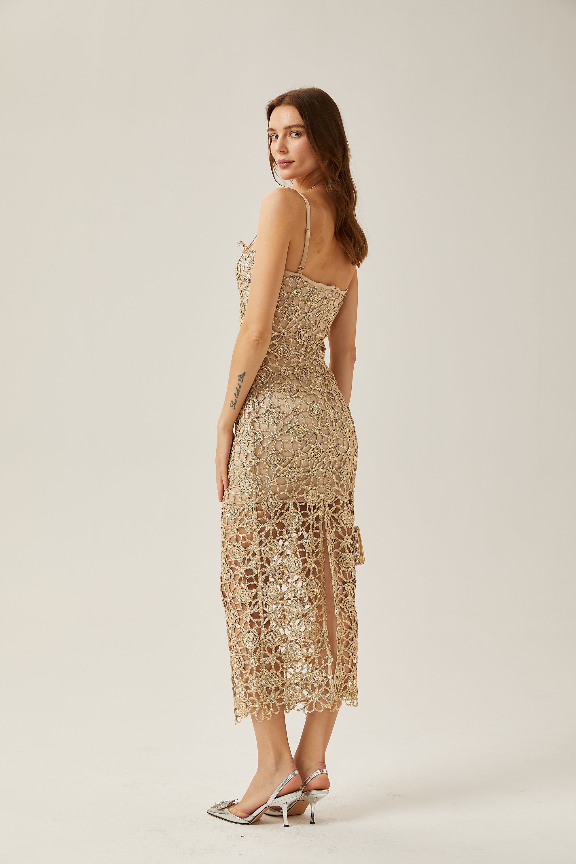 Béatrice floral-embroidered sleeveless midi dress