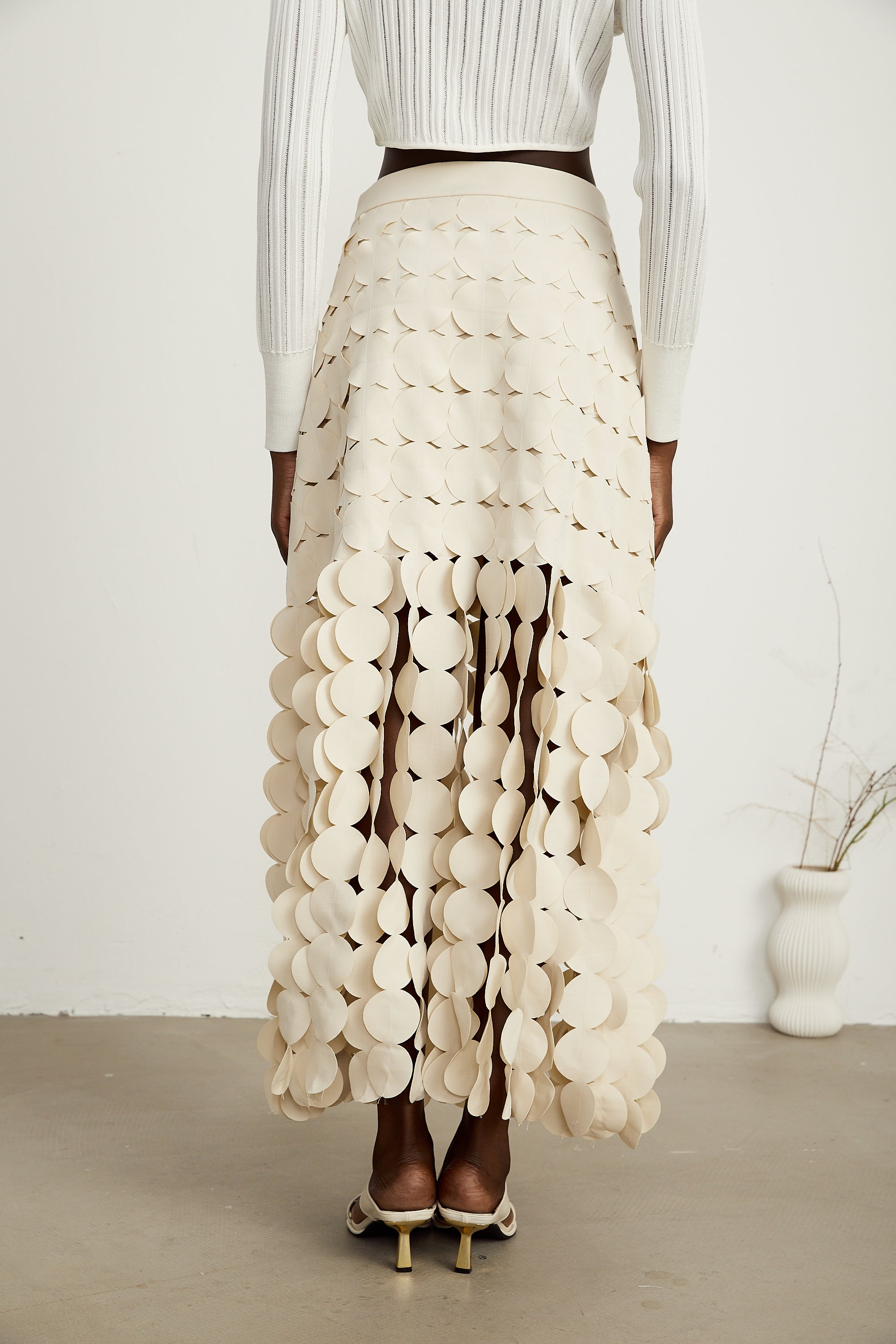 Hanna disc-design fringed maxi skirt in Neutrals