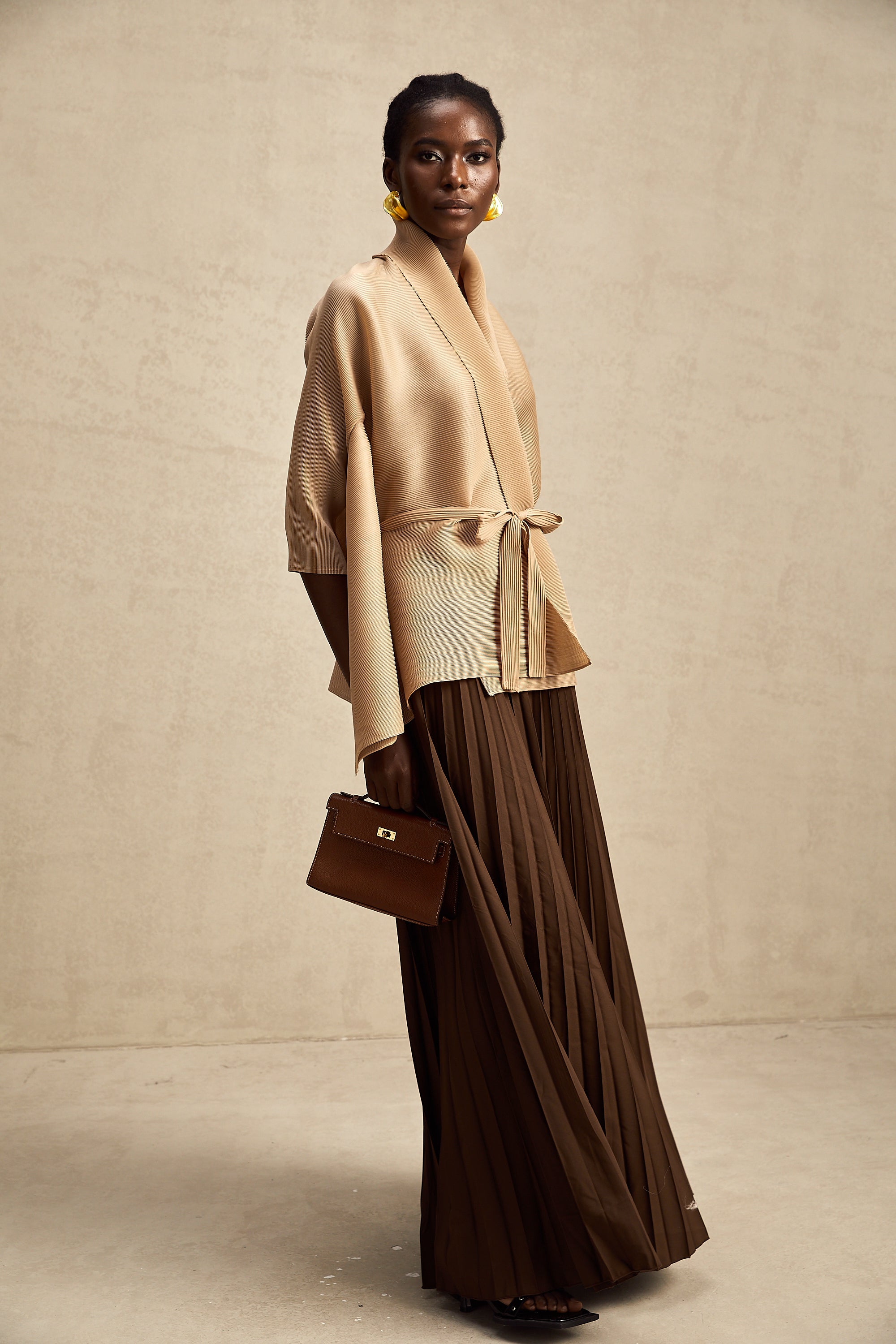 Adèle cape-design pleated top & skirt matching set