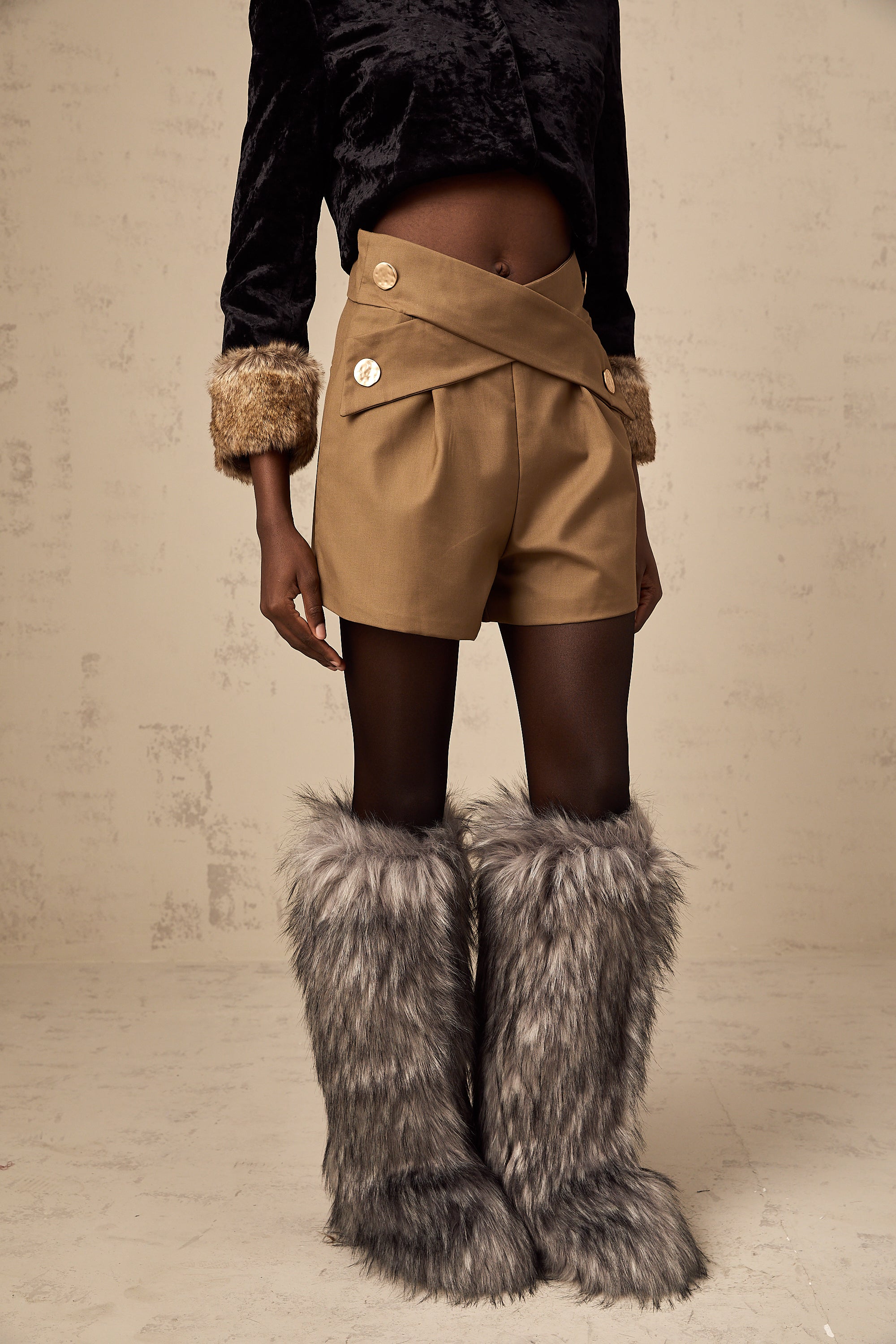 Chlore khaki crossover-design shorts (Final Sale)