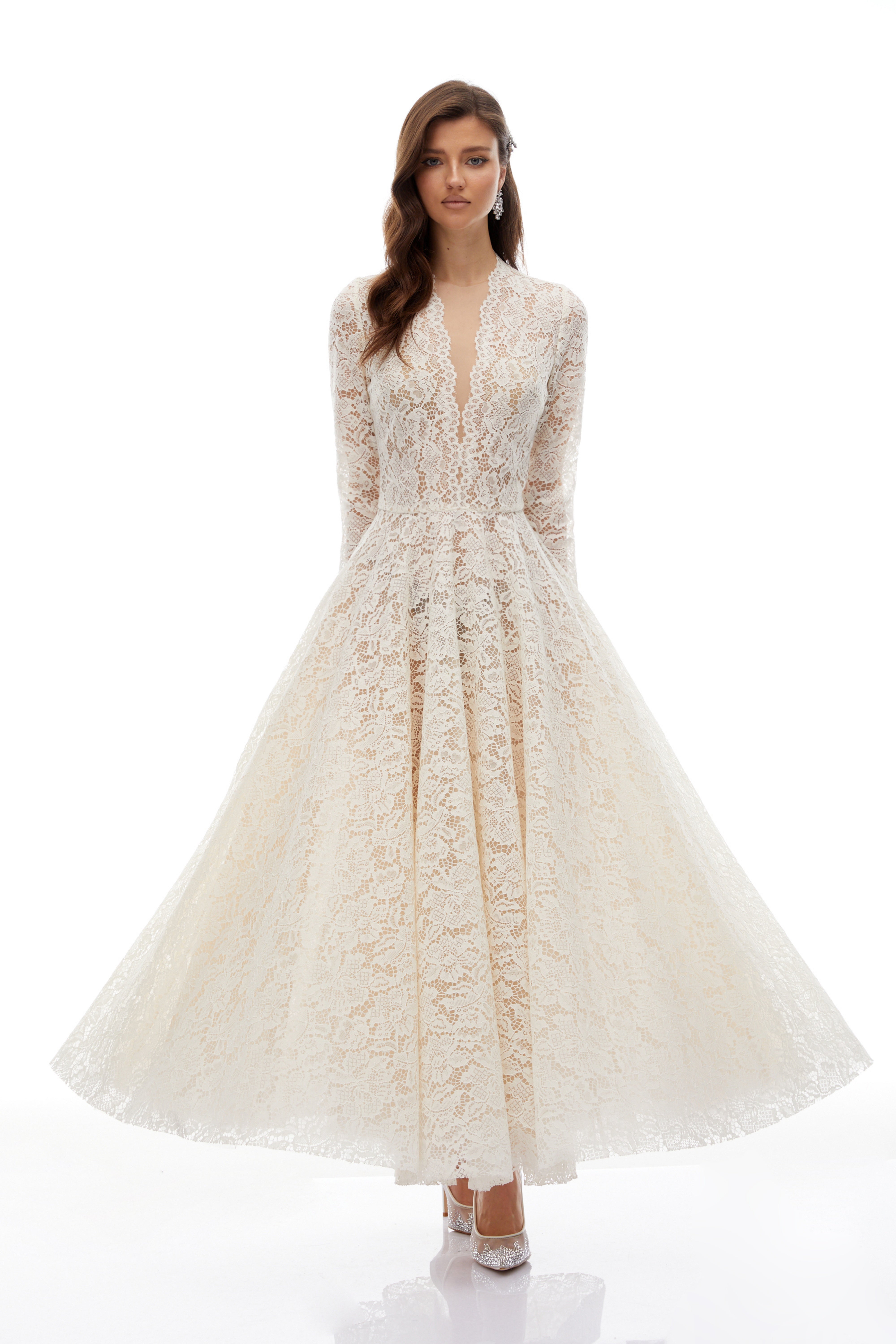 Oliana Ivory Lace Maxi Gown (Final Sale-US Only)