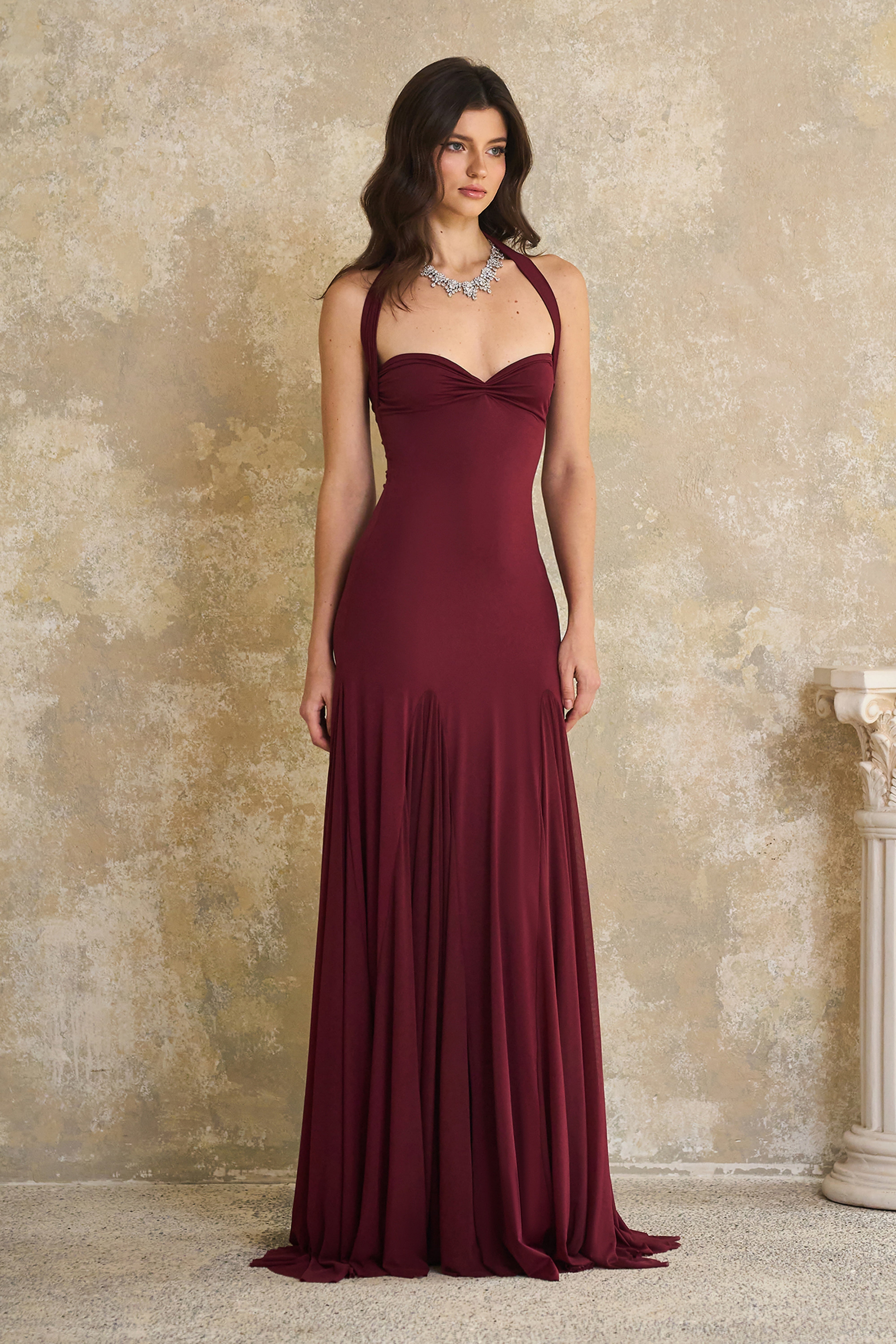 Rêverie Red Sweetheart Neck Maxi Dress