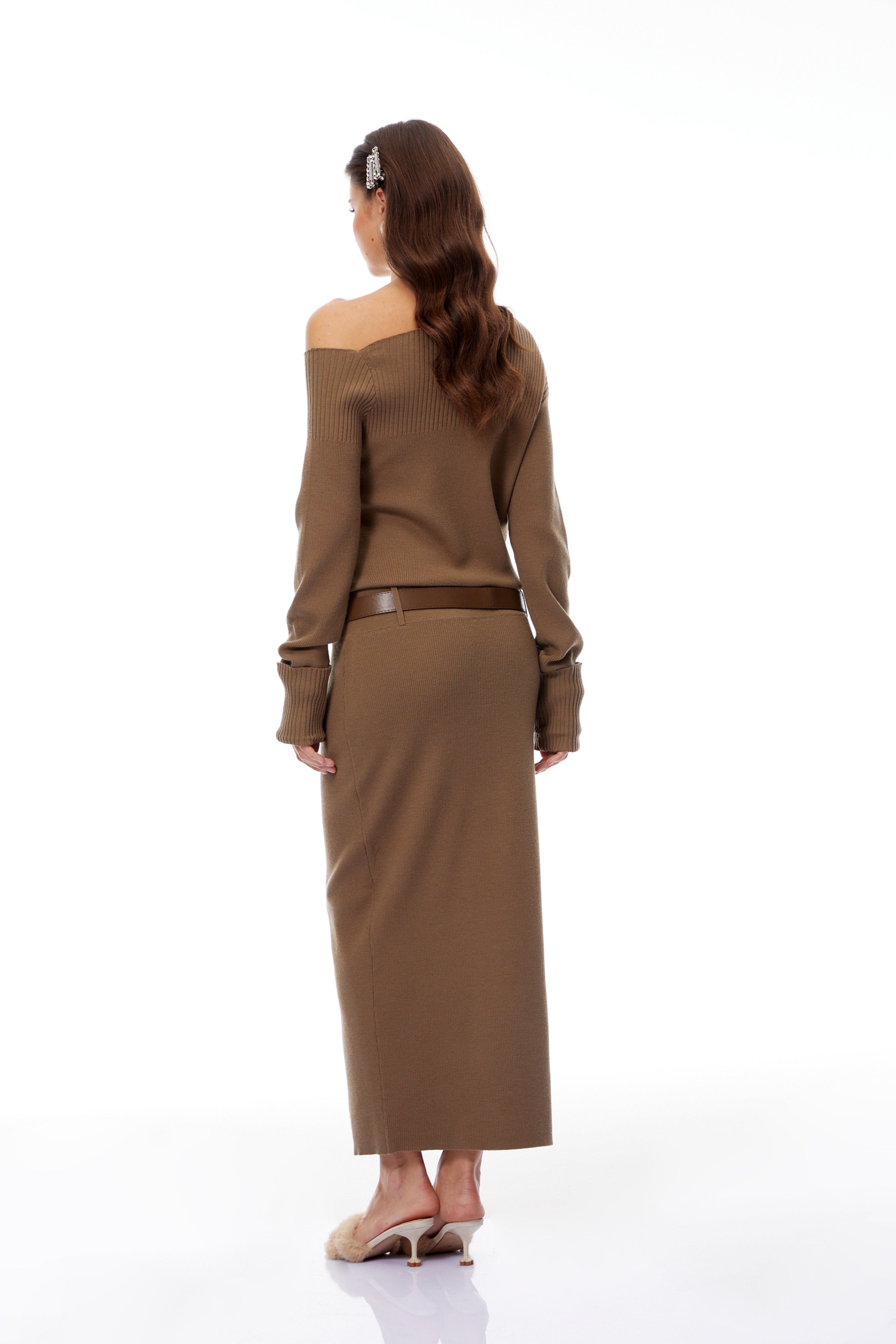 Amélie Brown Ribbed Knit Blouse & Skirt Set