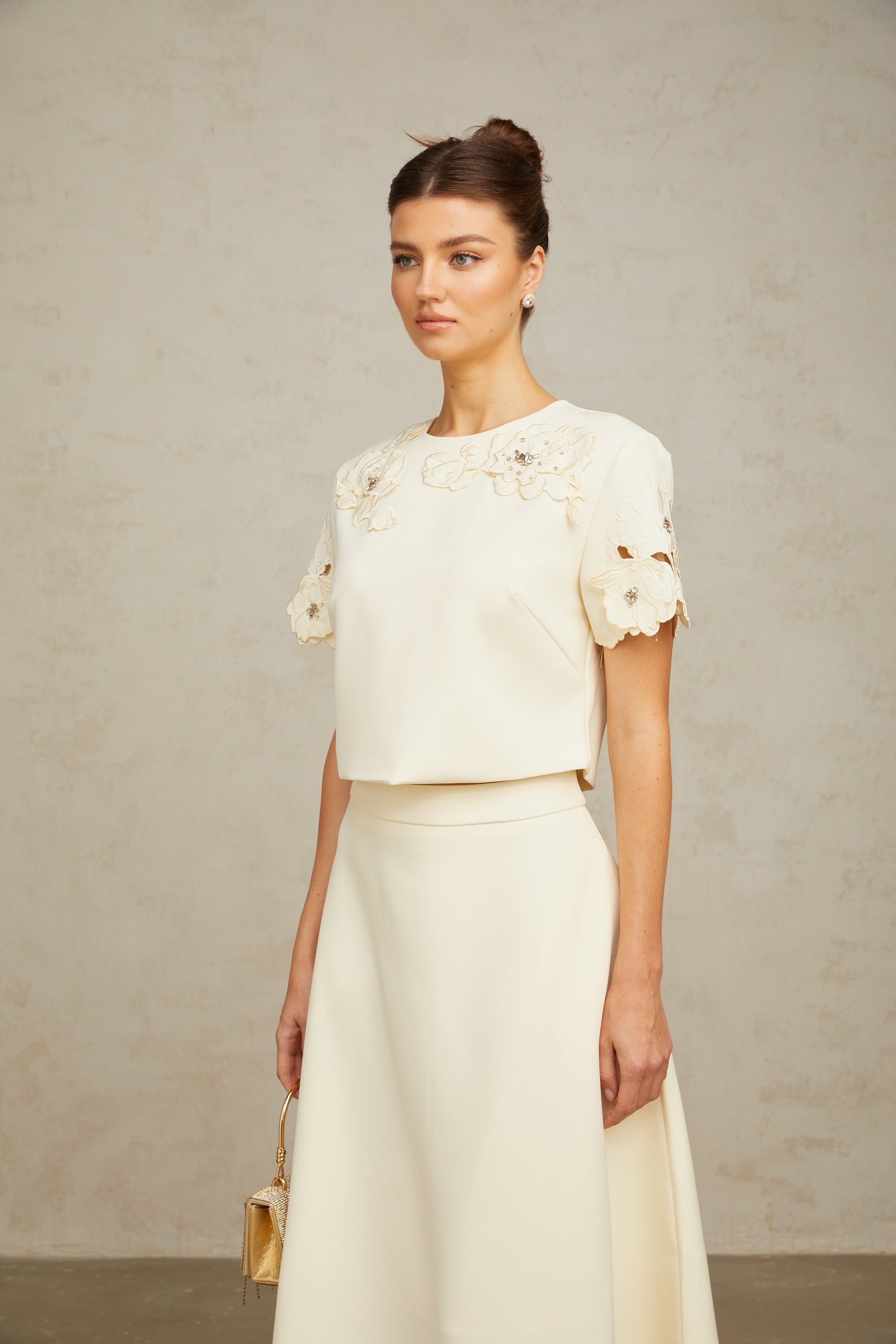 Coralie neutrals 3D-petal top & skirt matching set