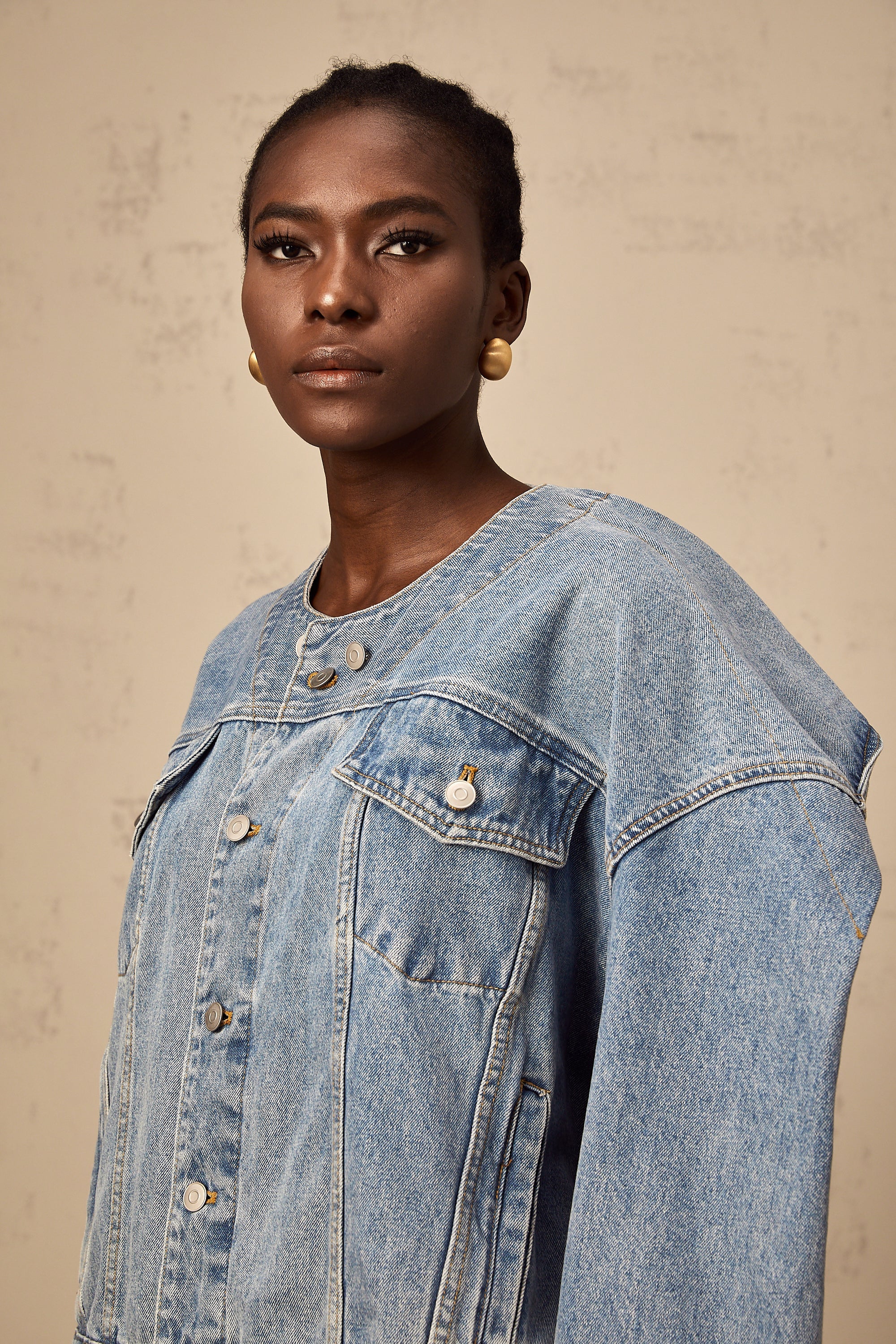 Isabelle blue collarless denim jacket (US Only)