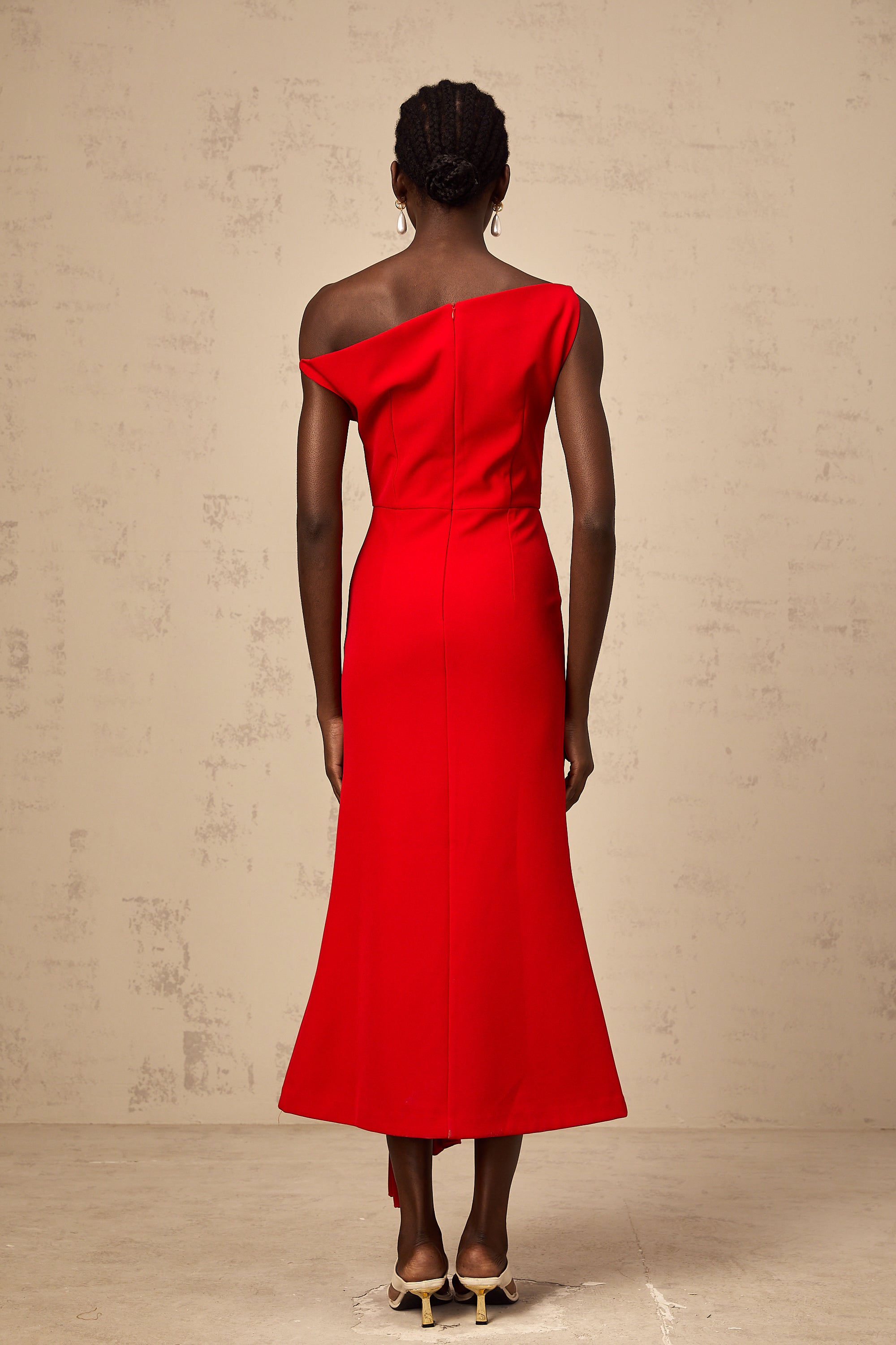 Laurine asymmetrical draped midi dress in Red
