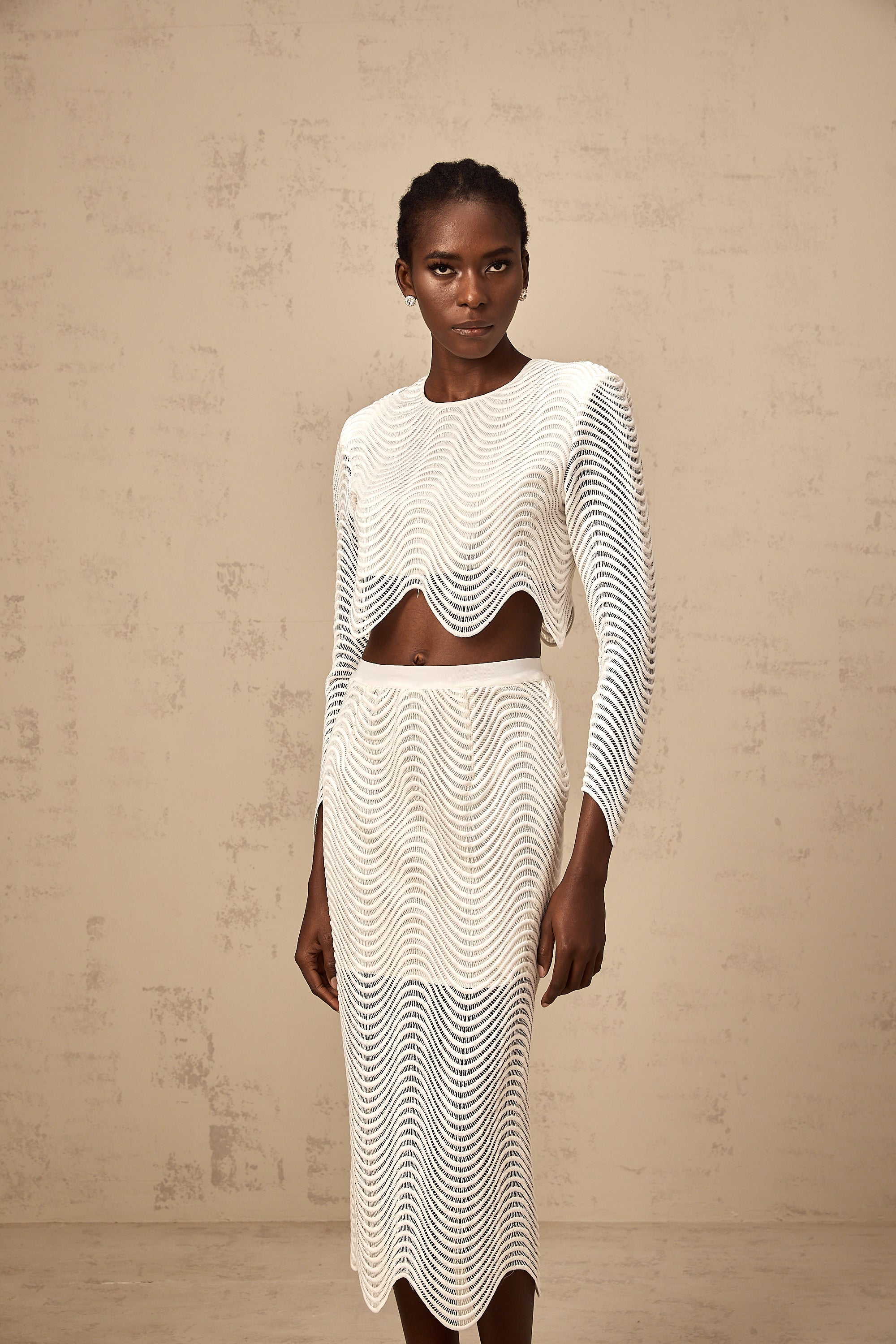 Constance white wavy woven top & skirt matching set