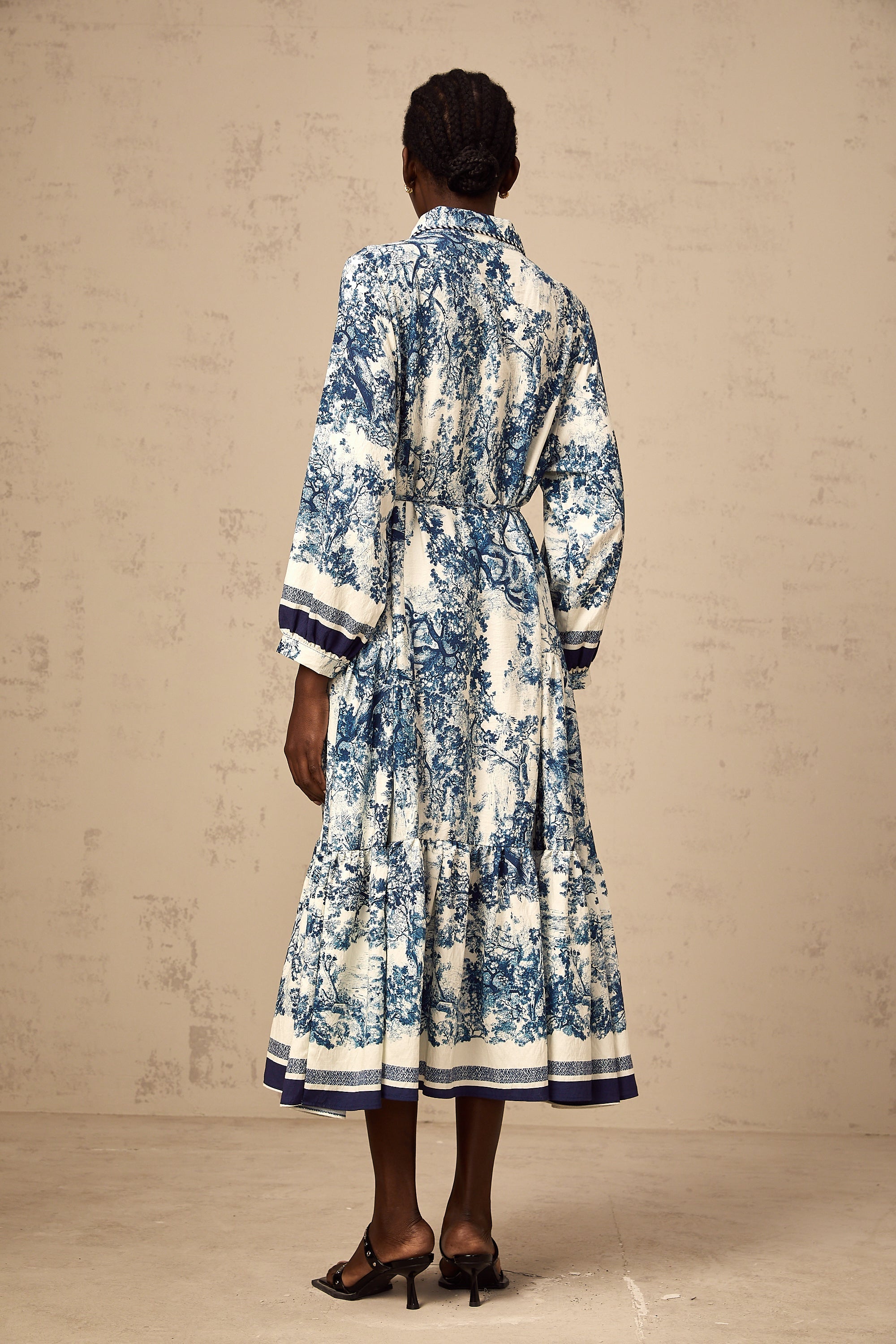 Adélaïde graphic-print midi dress in Blue (Final Sale-US Only)