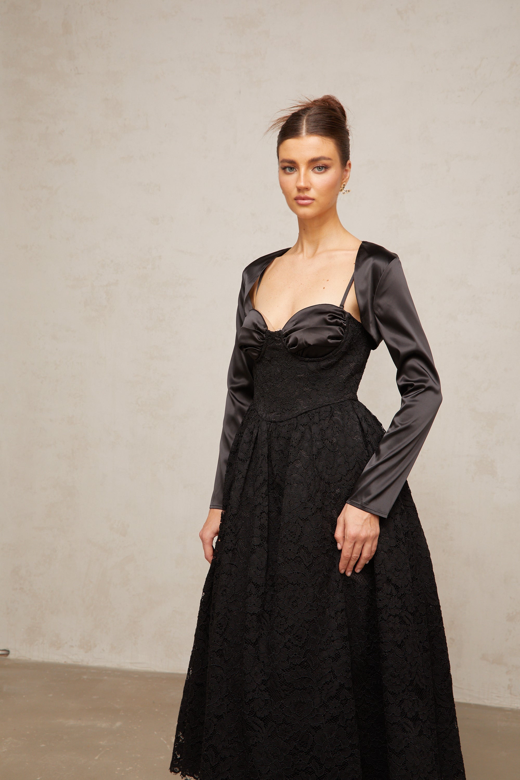 Sidonie black floral-lace top & dress matching set