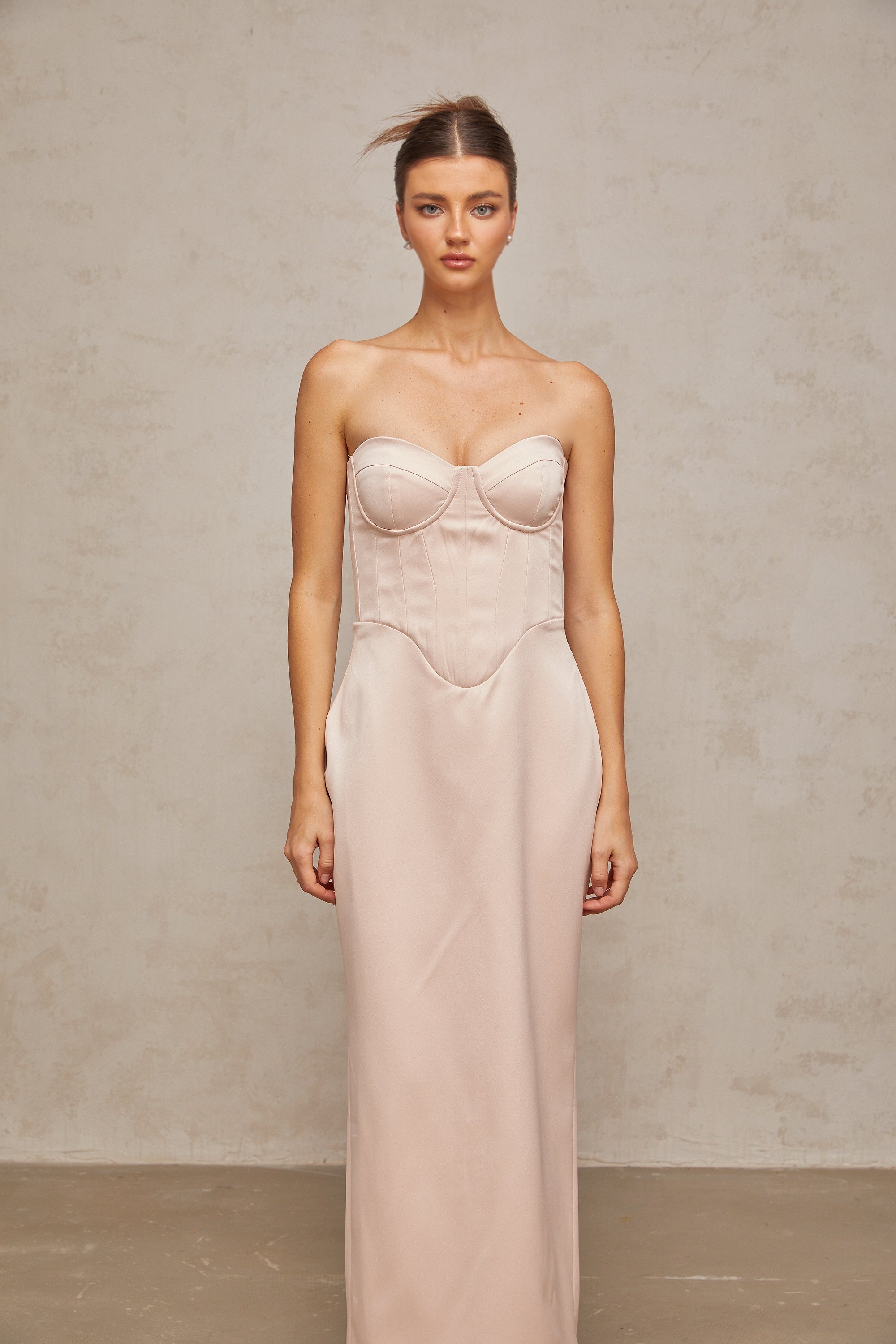 Élodie pink off-shoulder corset satin maxi dress