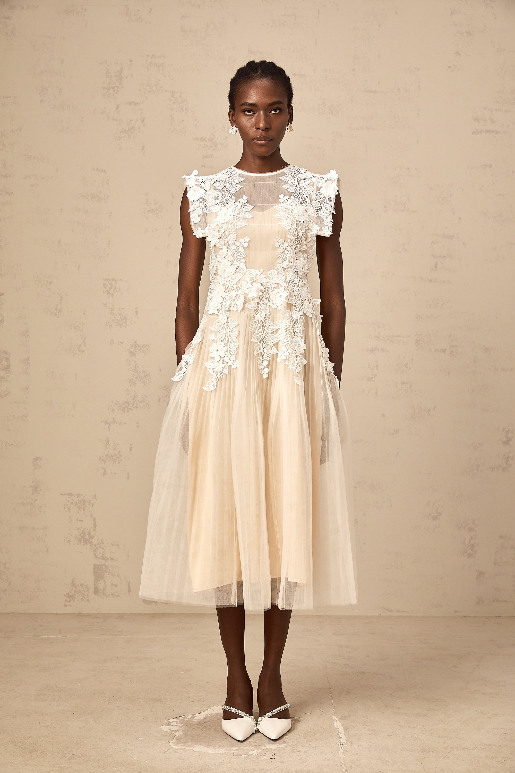 Annabelle flower-appliqué tulle midi dress