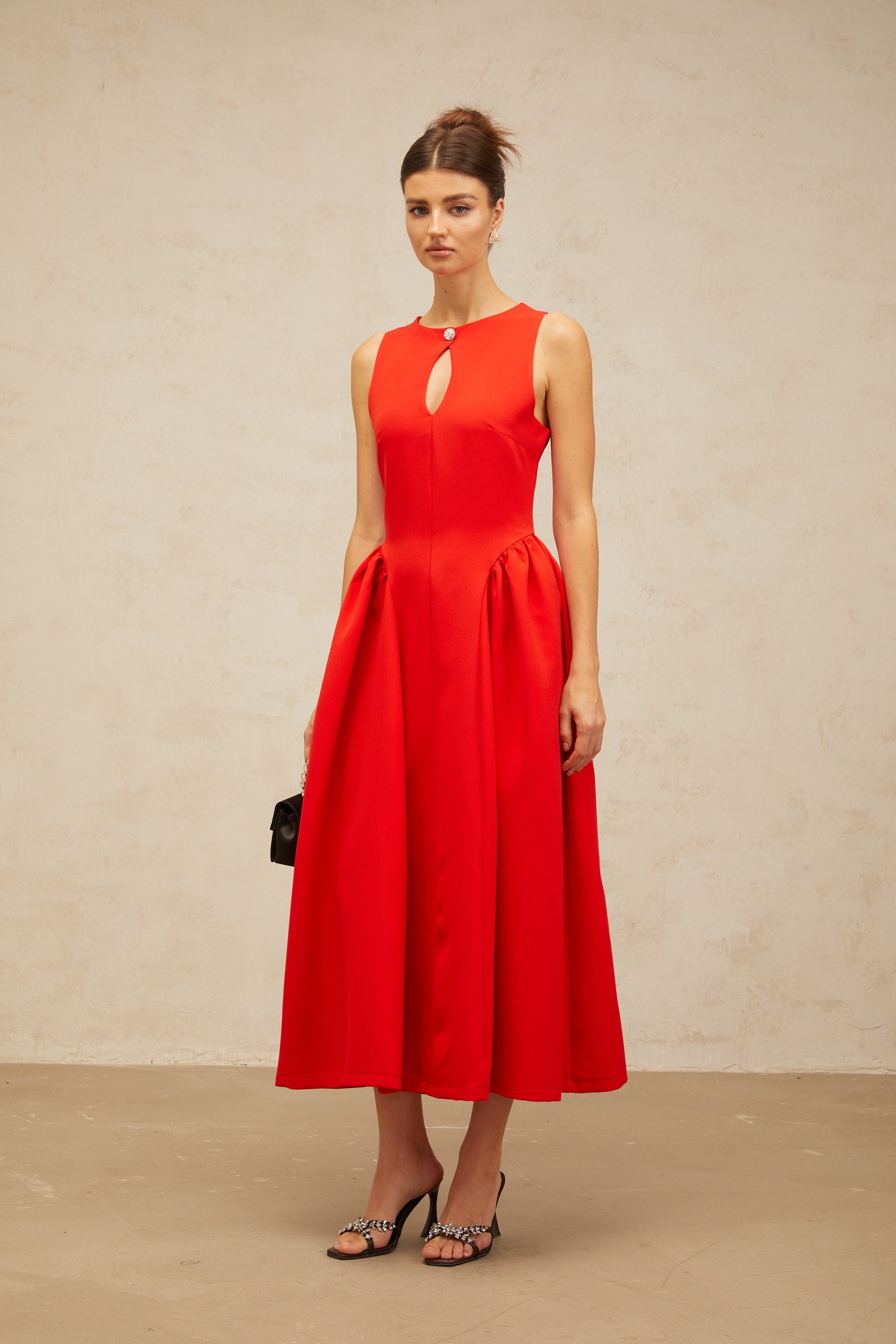 Narcisse red keyhole sleeveless midi dress