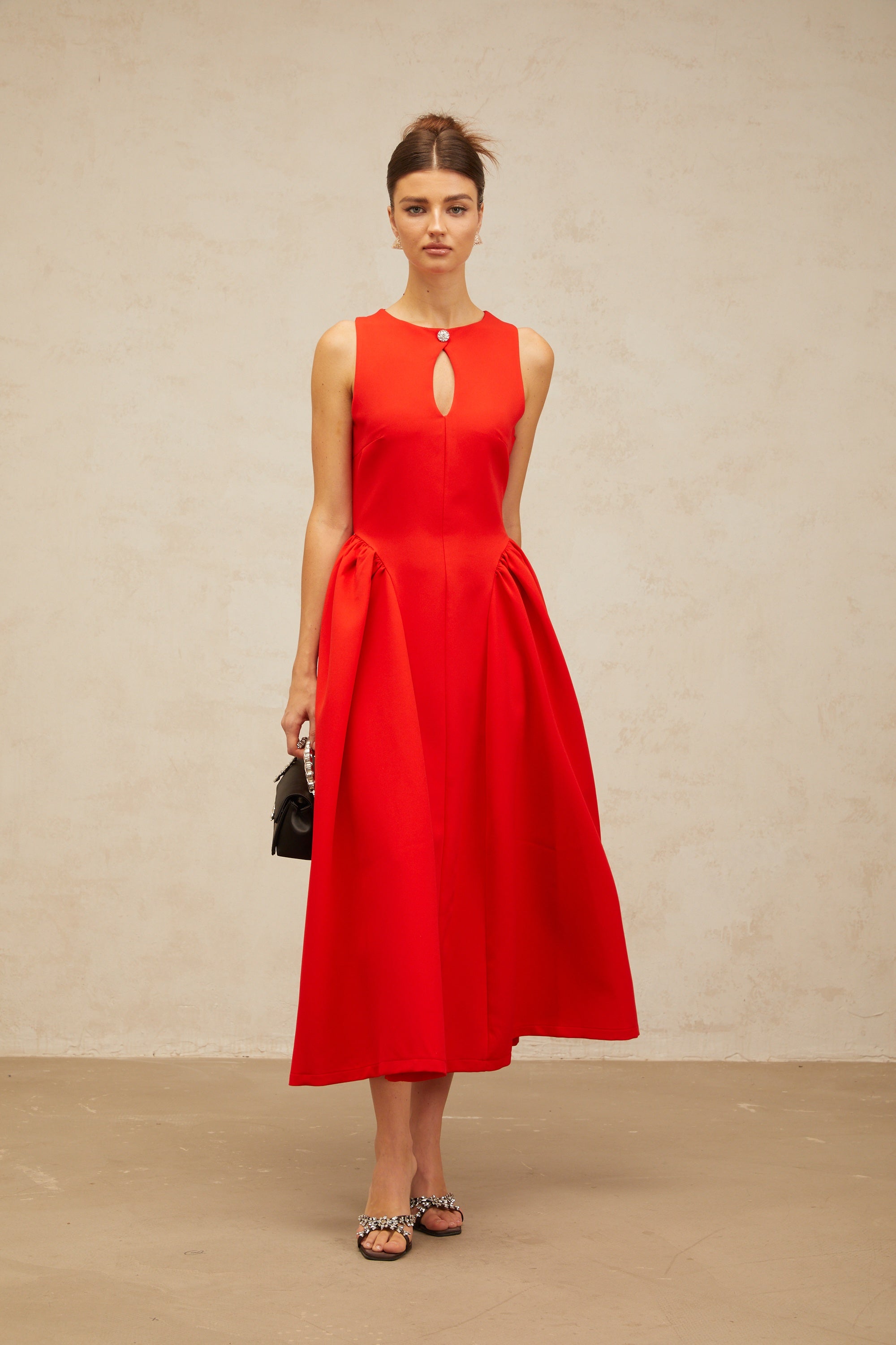 Narcisse red keyhole sleeveless midi dress