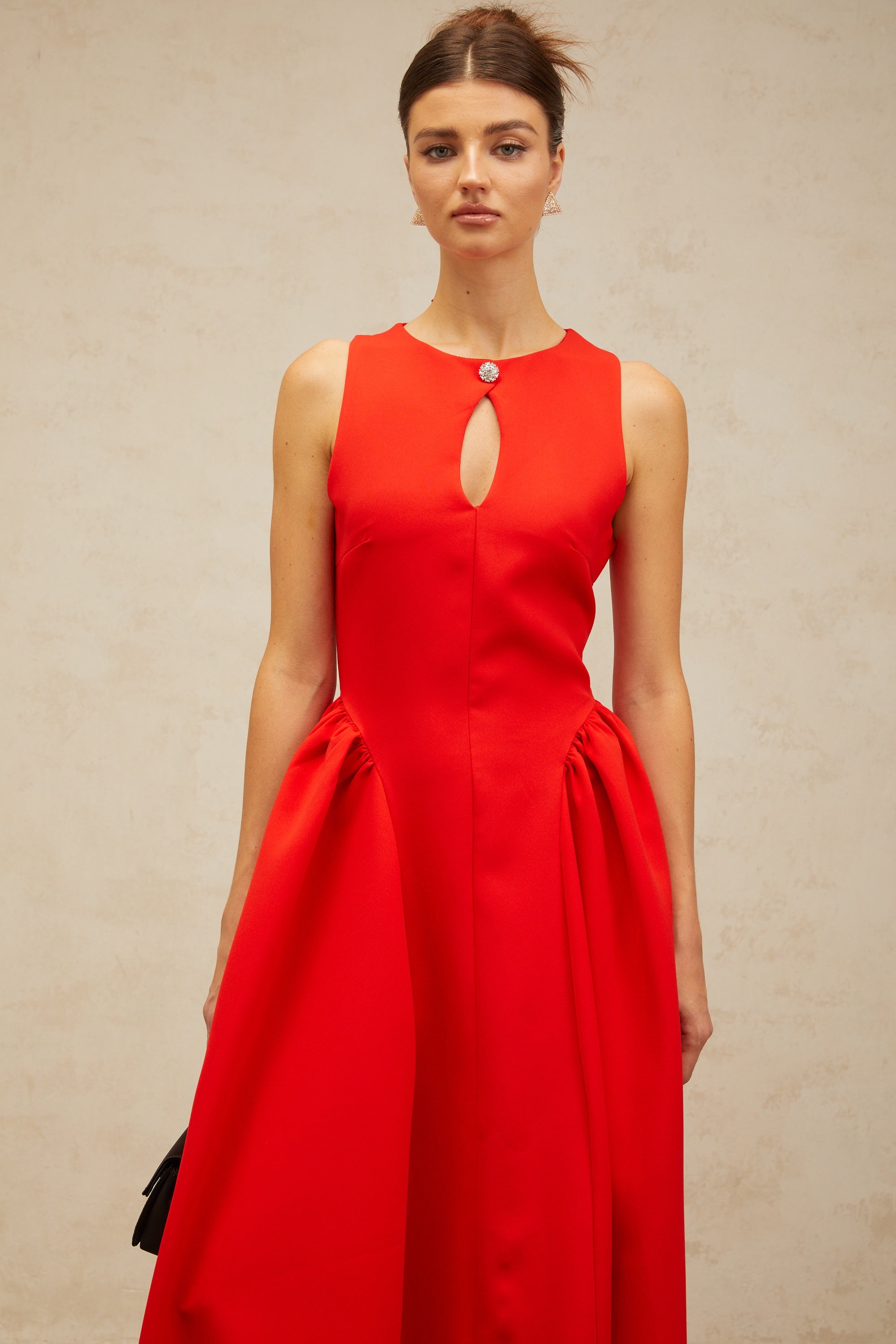 Narcisse red keyhole sleeveless midi dress
