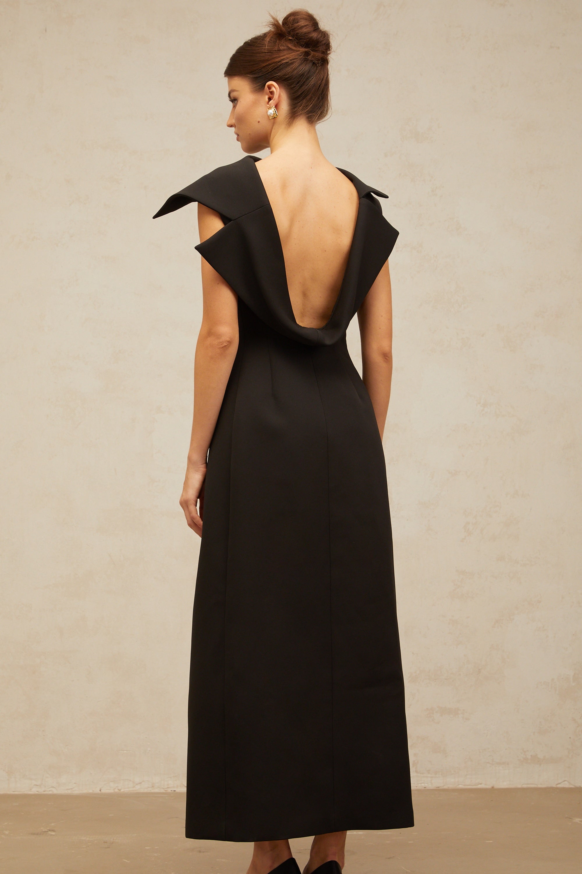 Léonore black deconstructed open-back midi dress