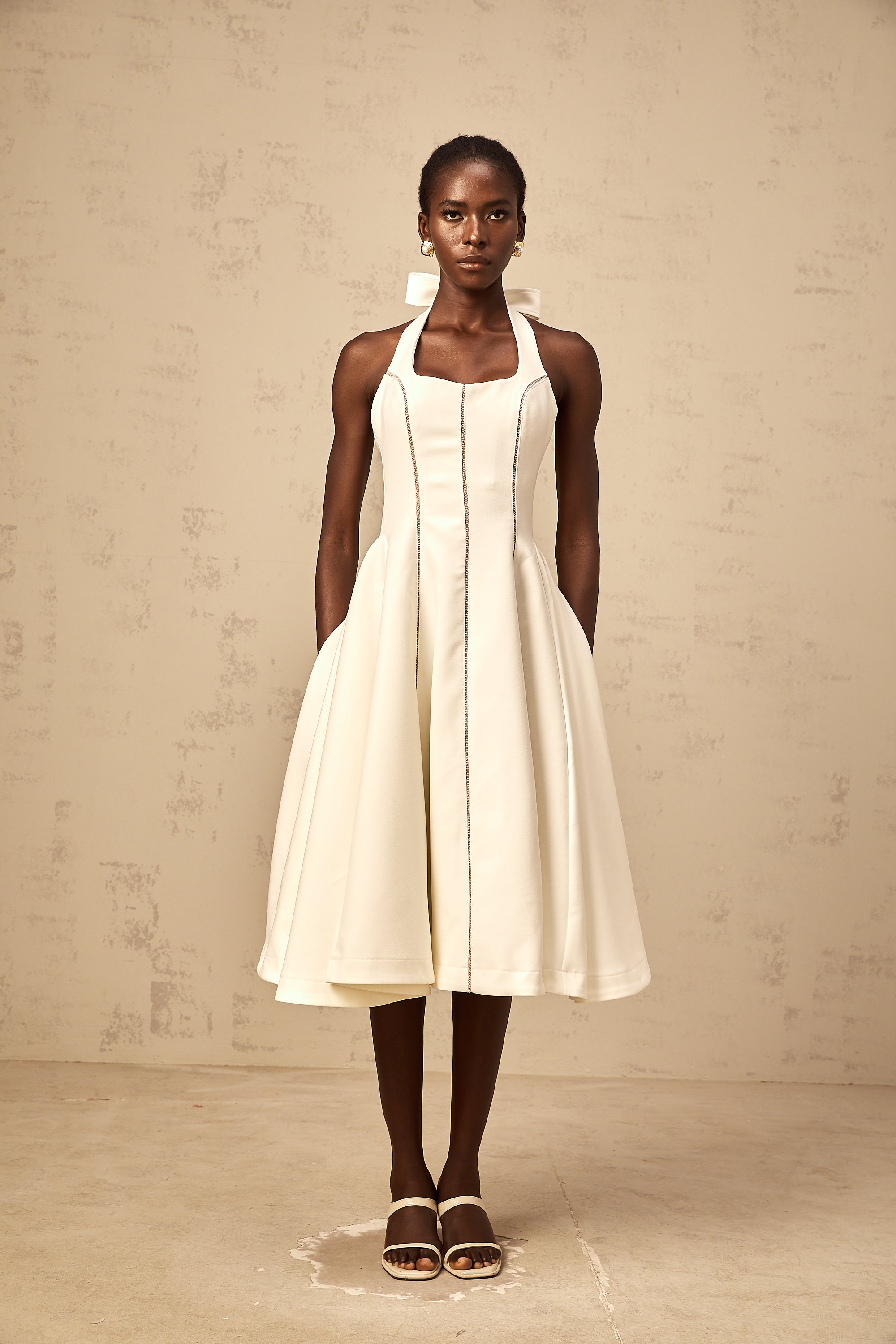 Quirine white halterneck bow-detail midi dress