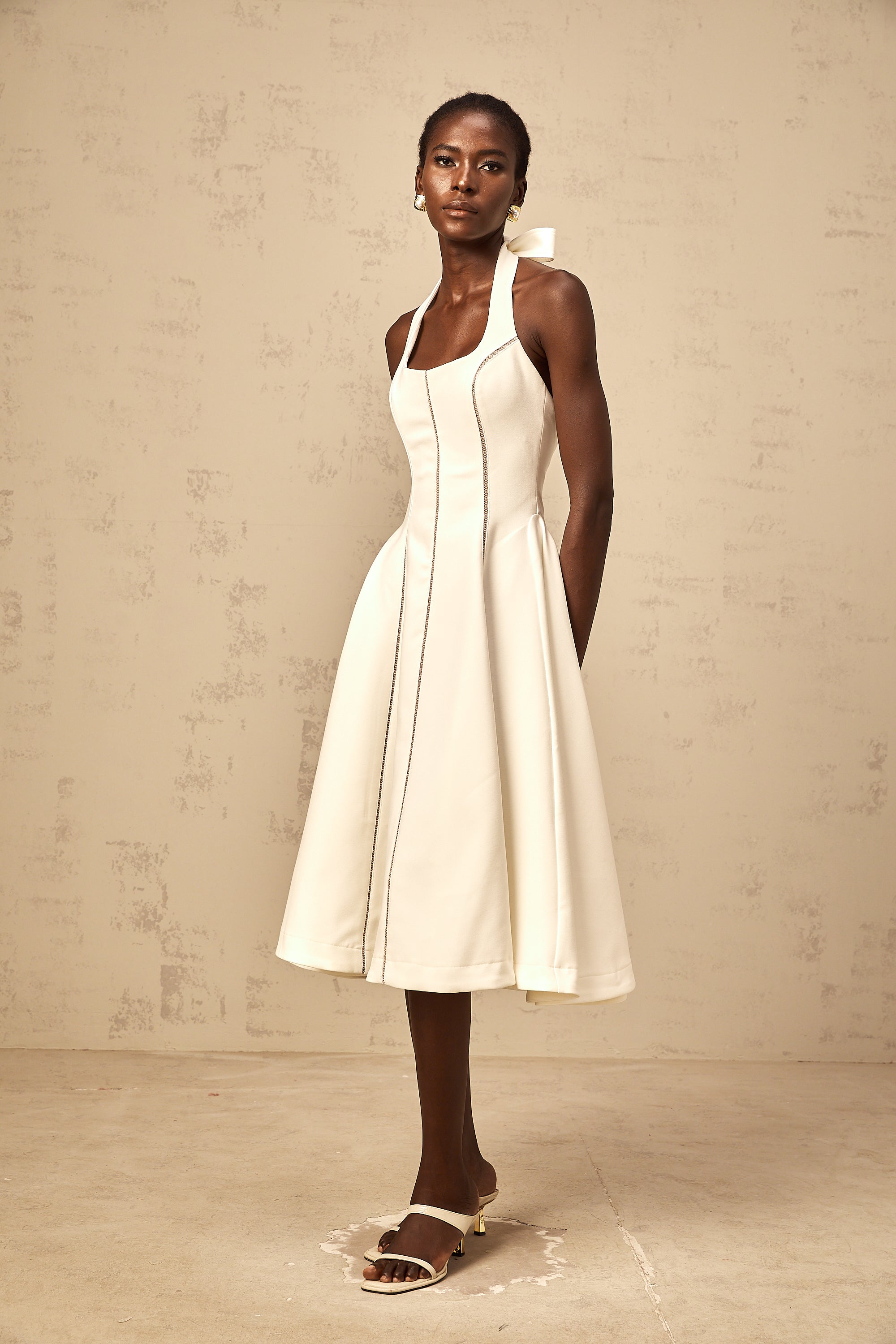 Quirine white halterneck bow-detail midi dress