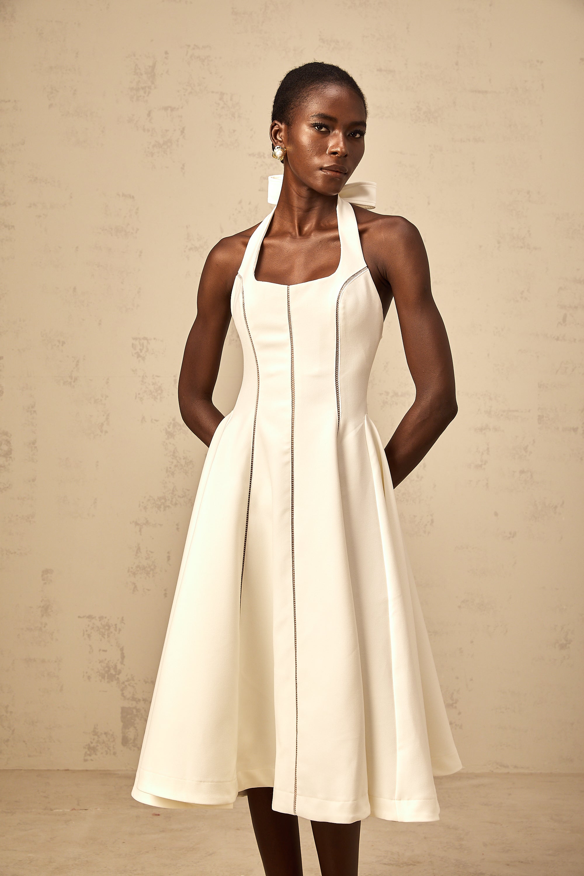 Quirine white halterneck bow-detail midi dress