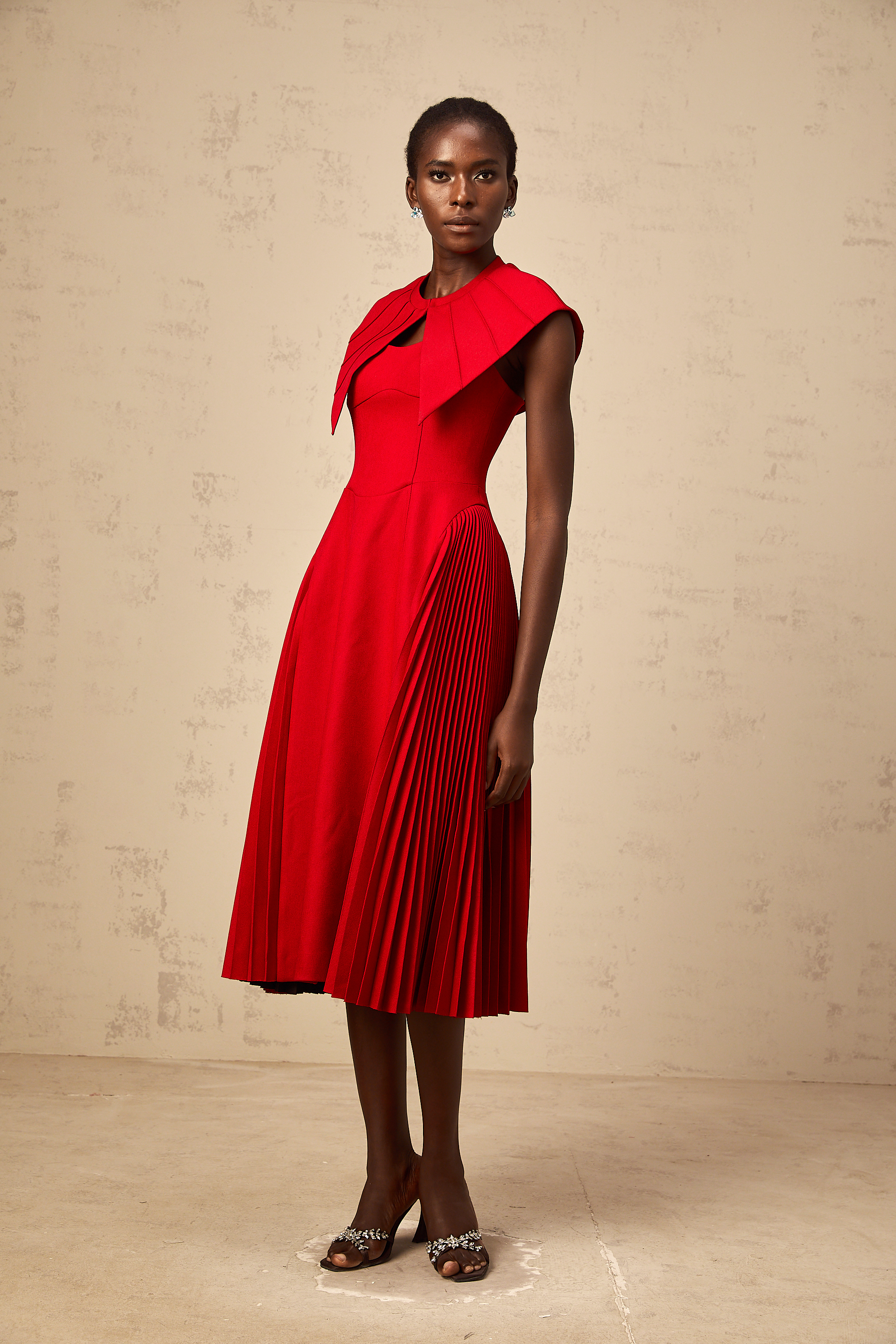 Amaryllis red cape-design pleated midi dress
