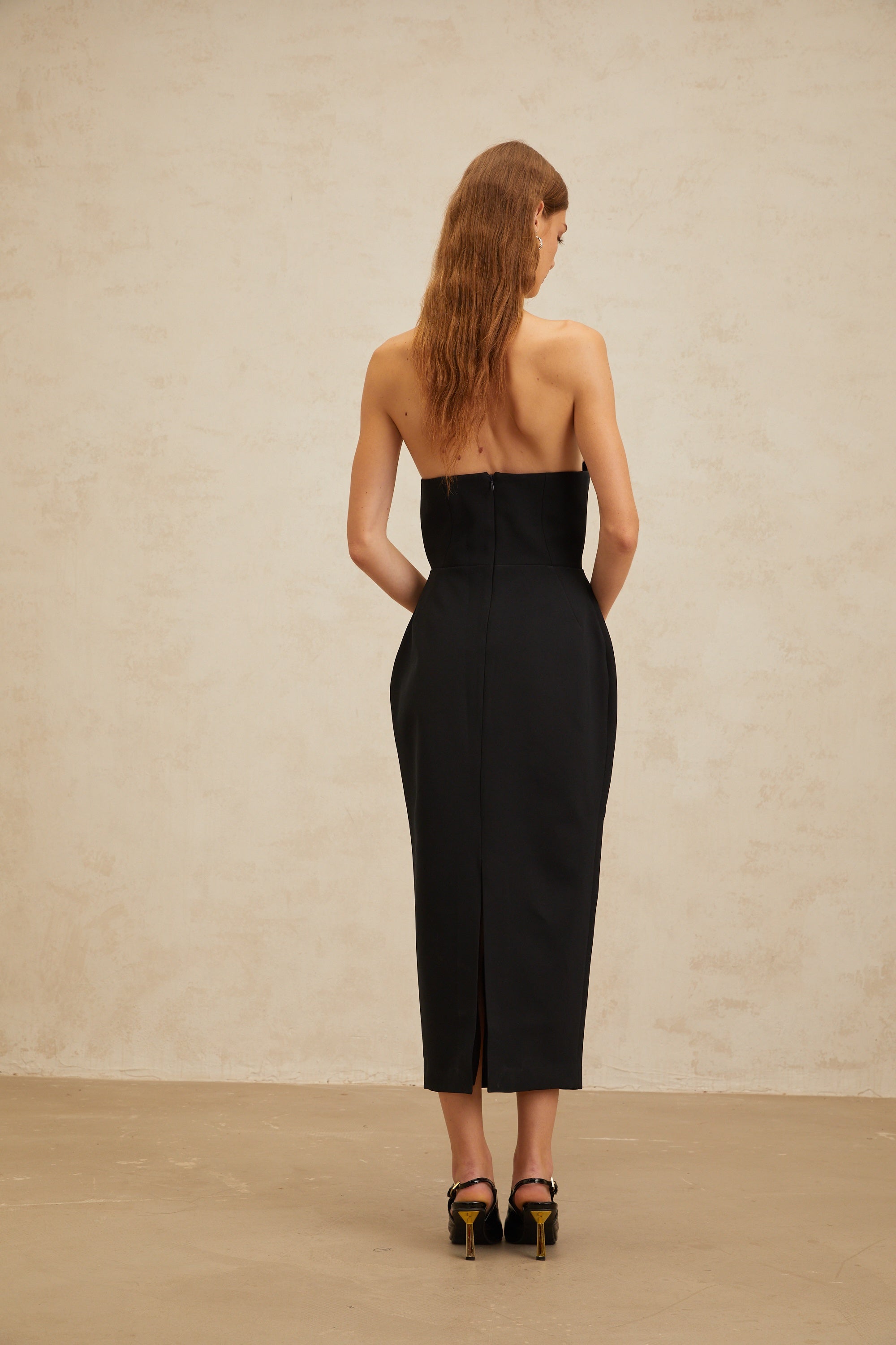 Amaryllis Black Bowknot Off-Shoulder Midi Dress