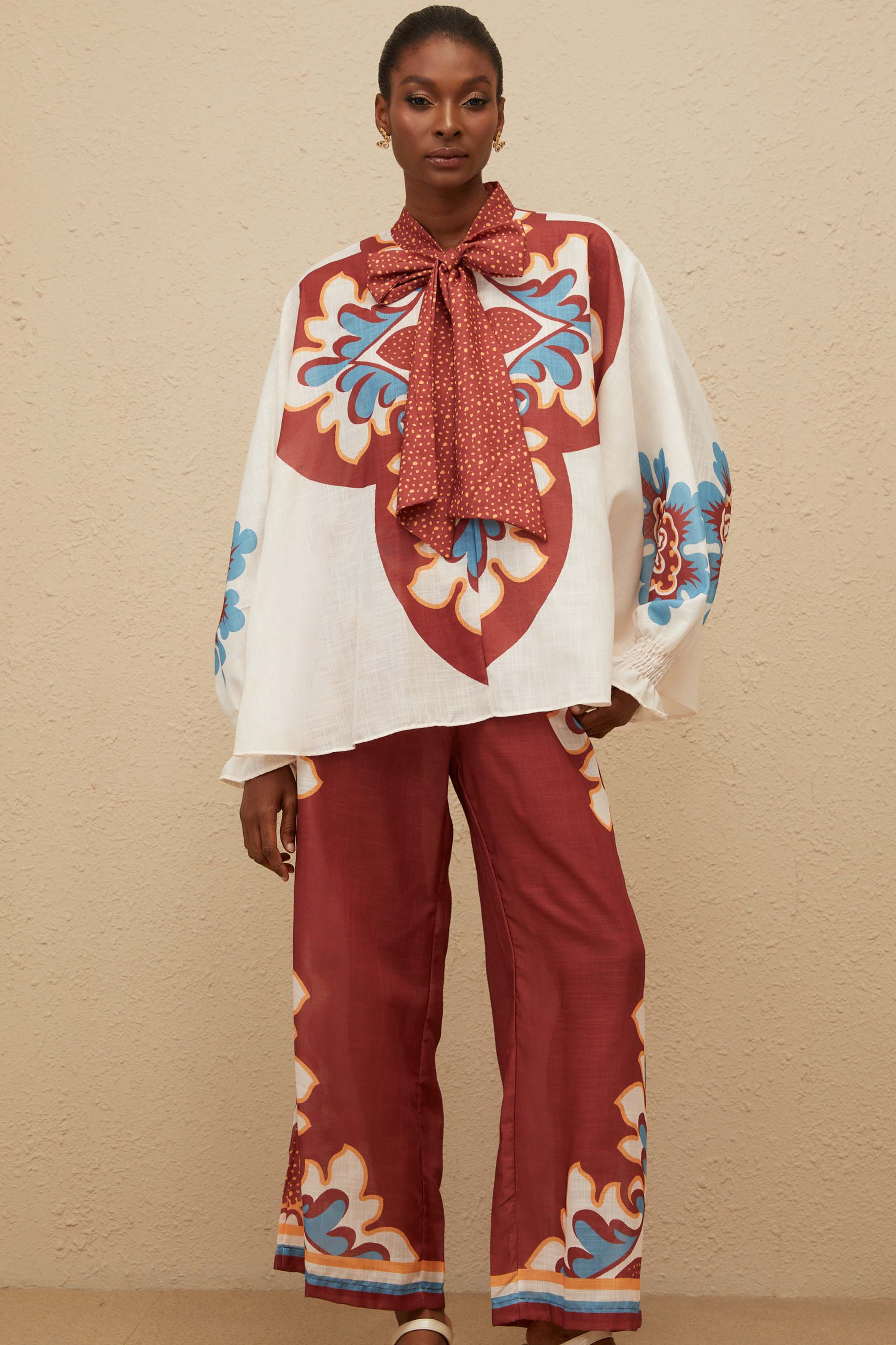 Énigmatique Brown Graphic Print Blouse & Trousers Co-ord