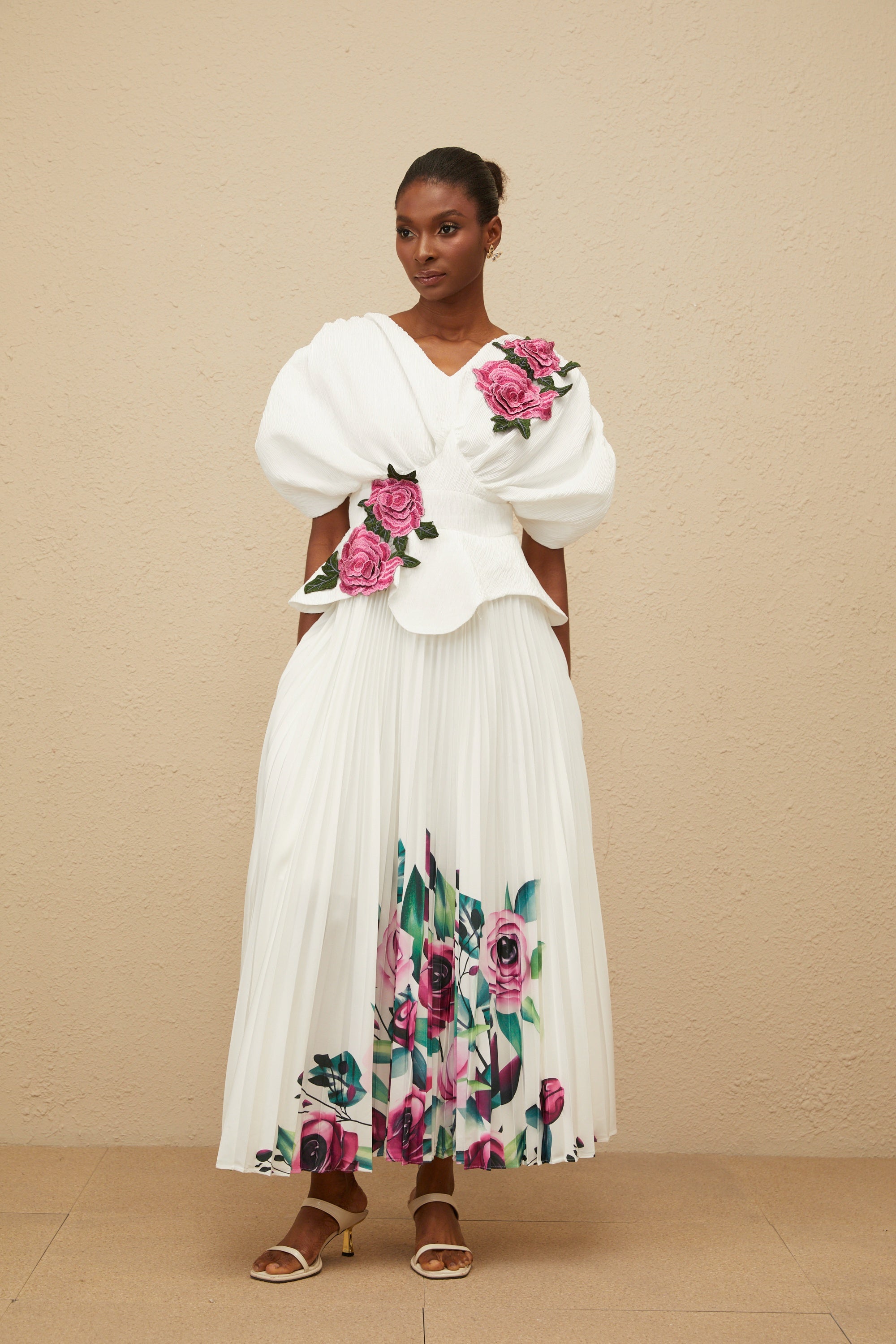 Pétale White Rose Appliqué Maxi Dress