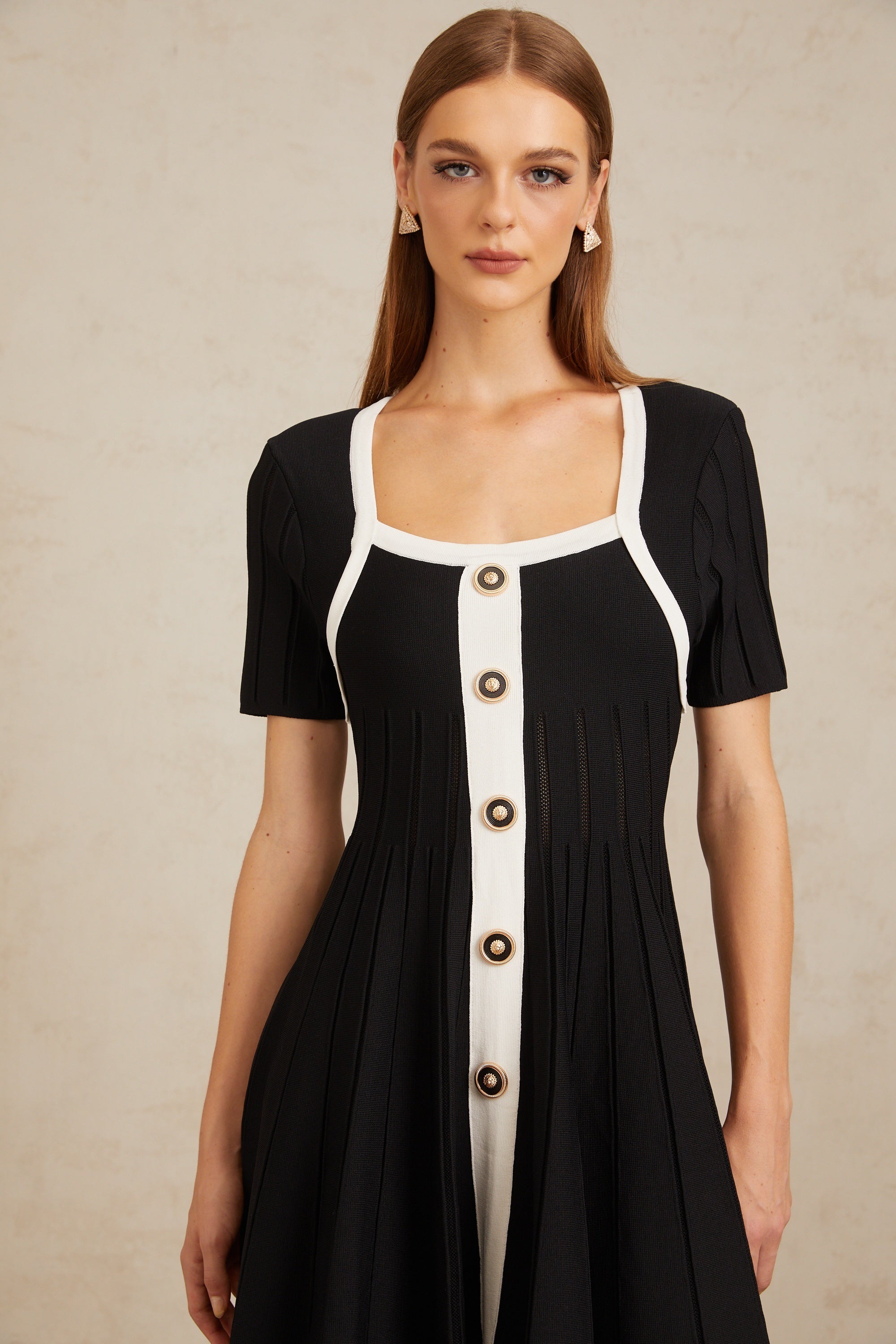 Géraldine Black Contrast Trim Knit Mini Dress
