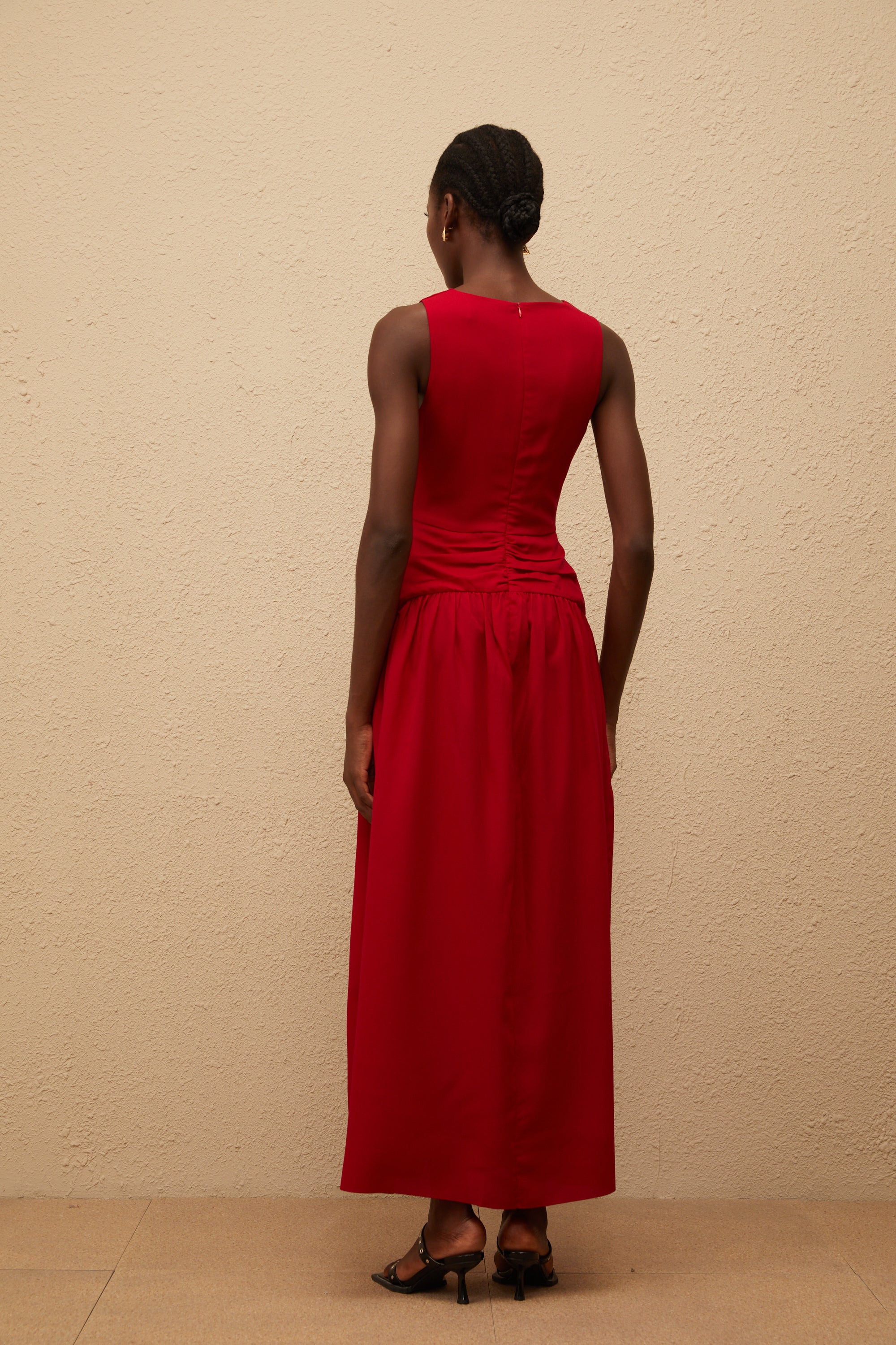 Kleopatra Red Keyhole Detail Ruched Midi Dress