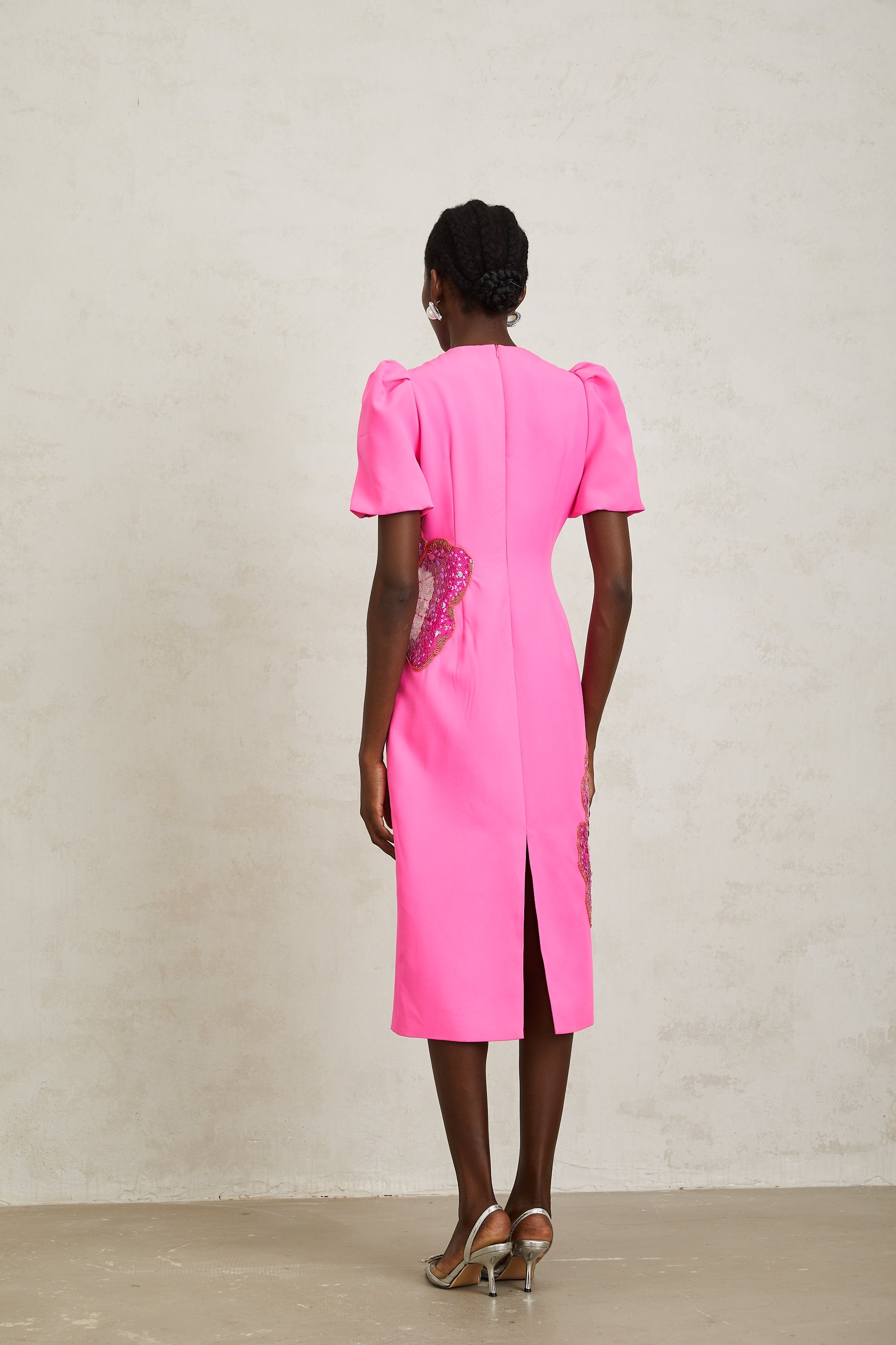 Ángela Pink Embellished Floral Midi Dress