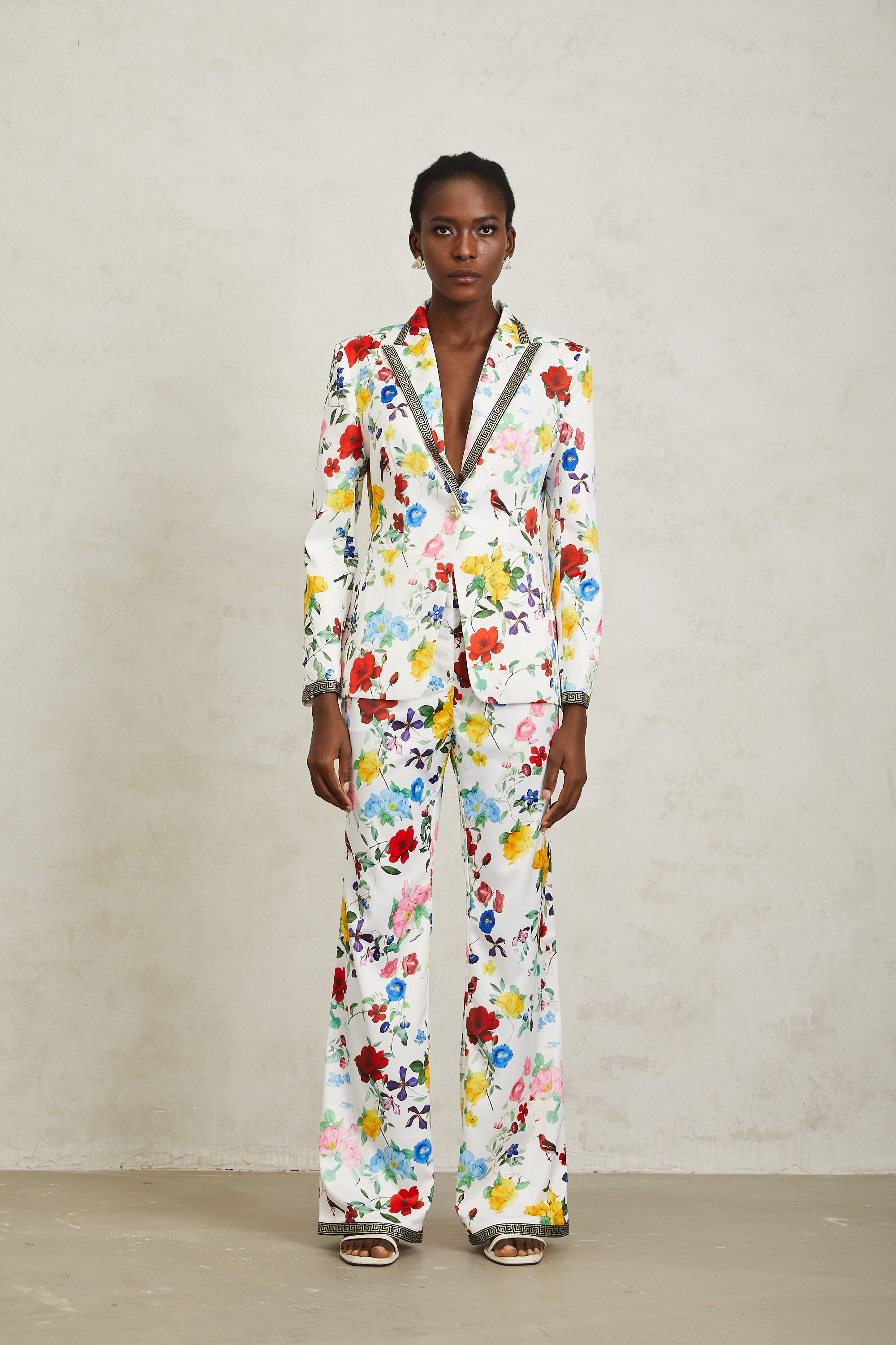 Lucía White Labyrinth Trim Floral Blazer & Trousers Set