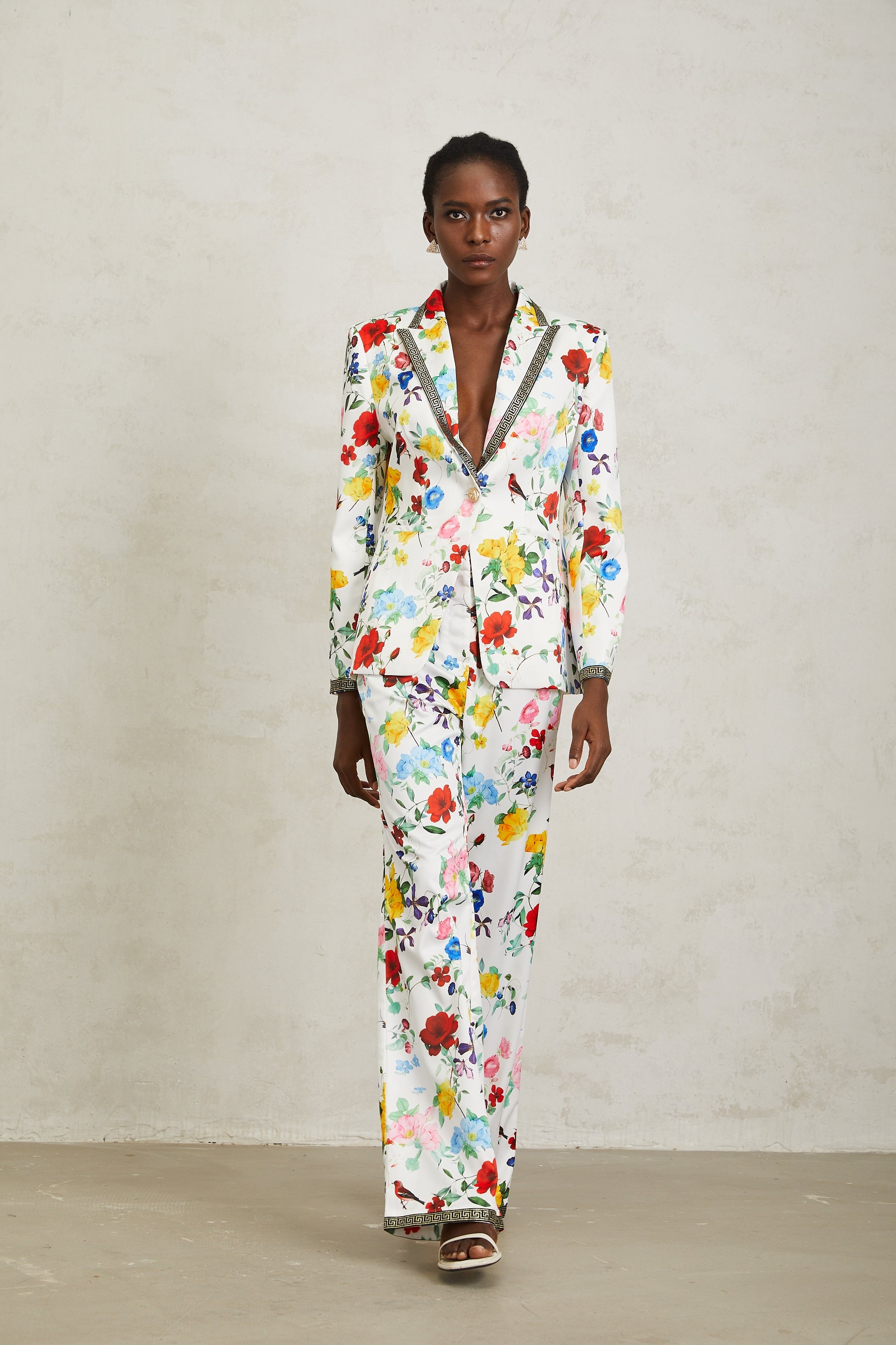 Lucía White Labyrinth Trim Floral Blazer & Trousers Set