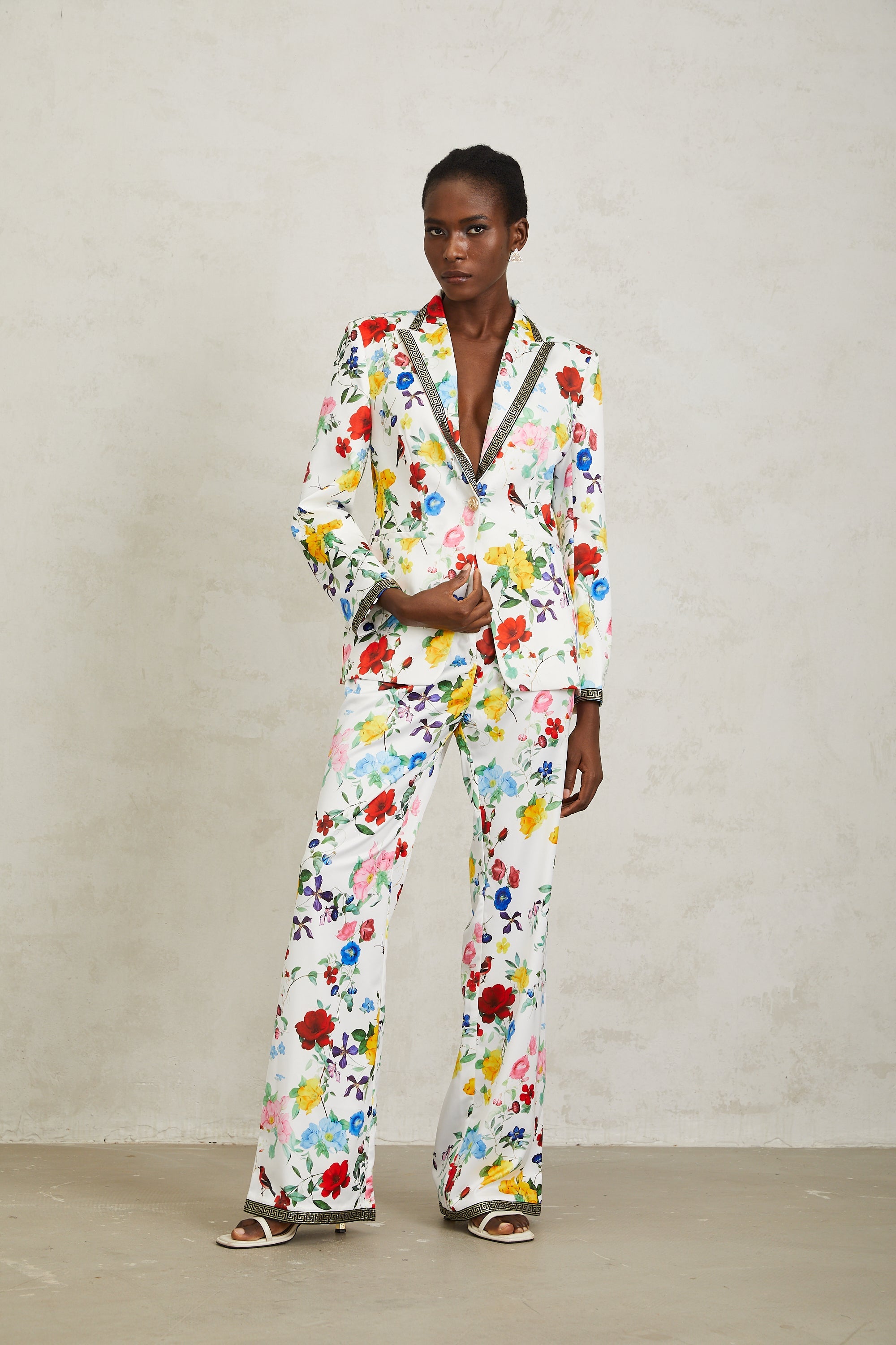Lucía White Labyrinth Trim Floral Blazer & Trousers Set