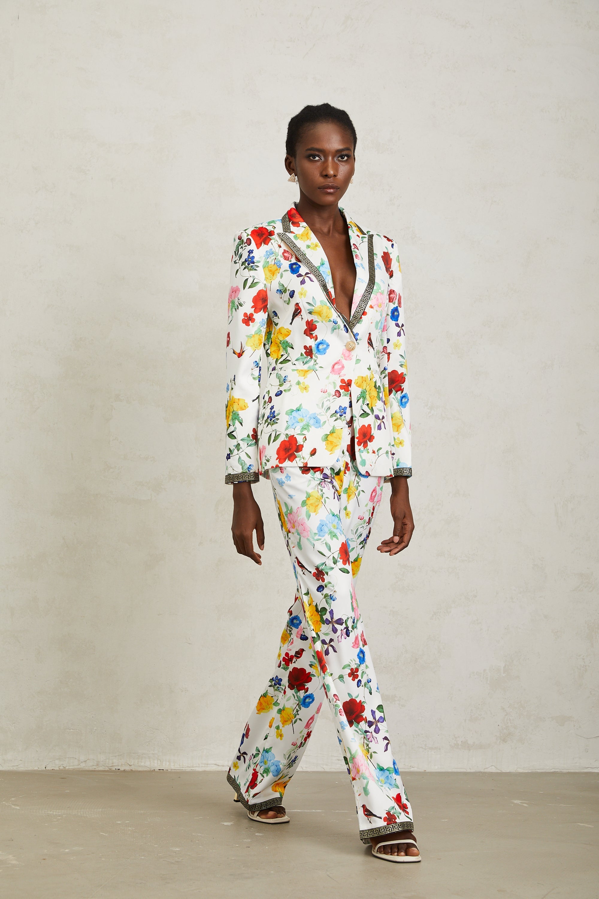 Lucía White Labyrinth Trim Floral Blazer & Trousers Set