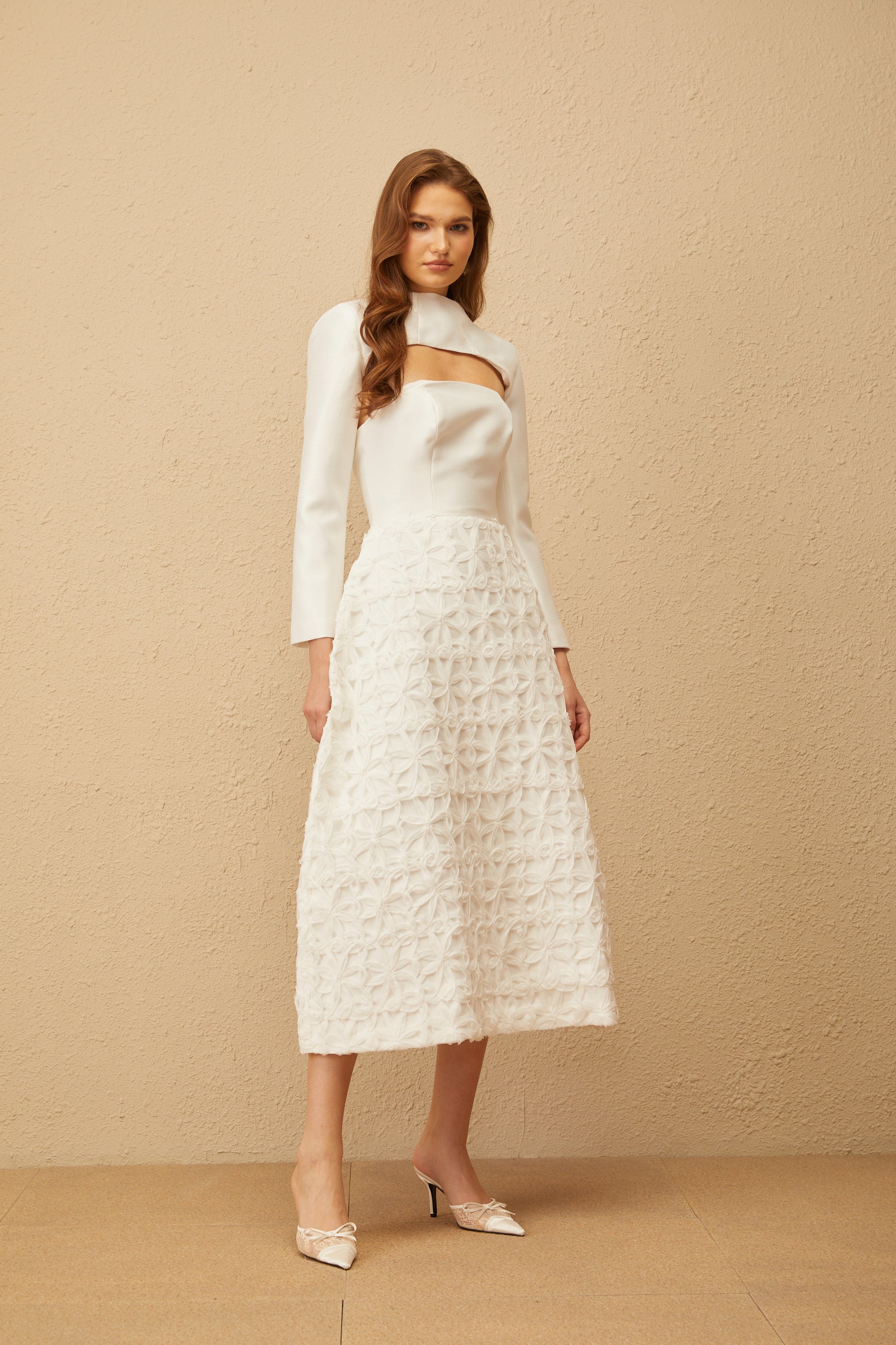 Dulcie White Floral Jacquard Shawl & Dress Set