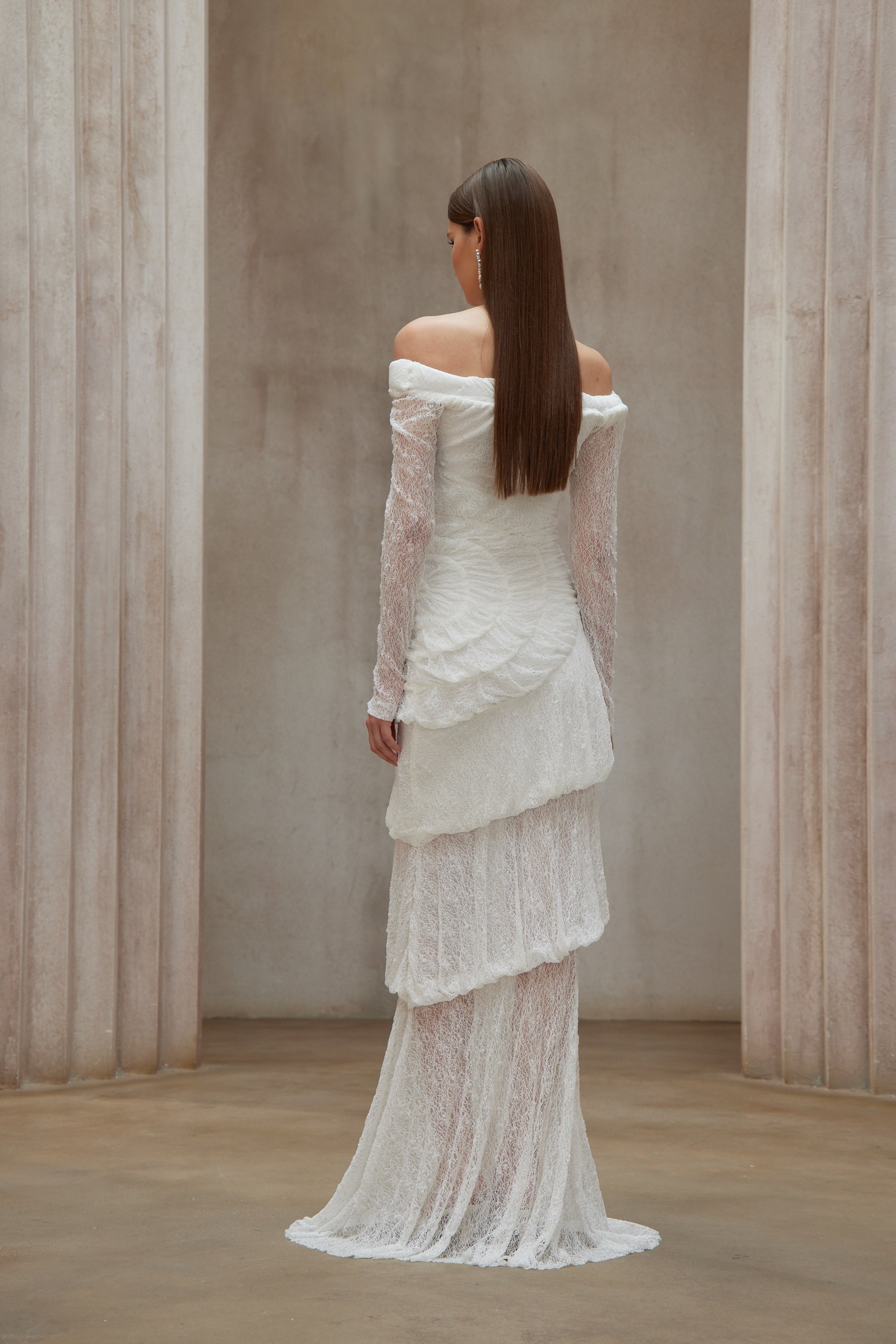 Étincelle White Ruched Lace Maxi Dress