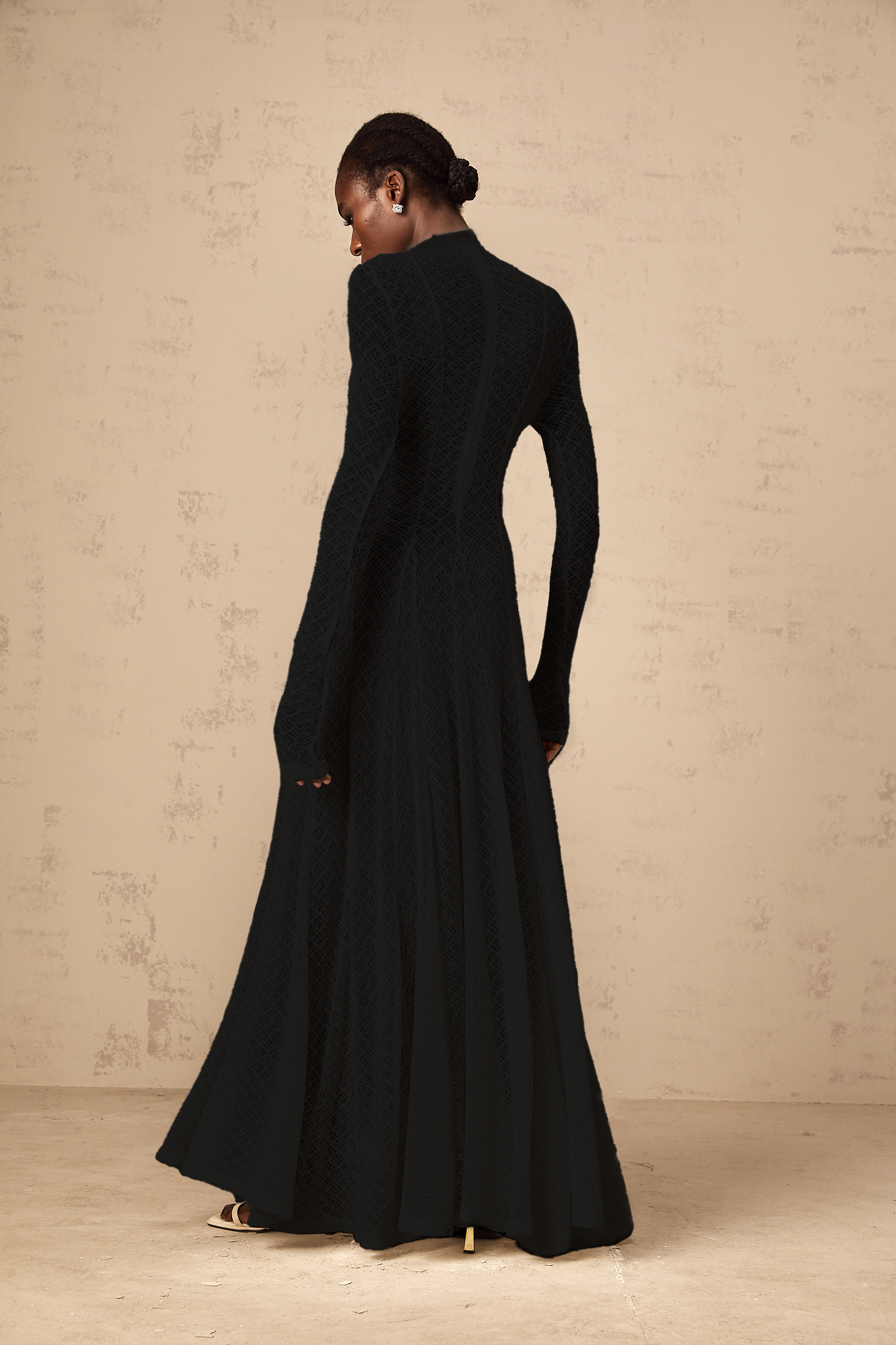 Athena wavy-pattern lace maxi dress in Black (Final Sale-US Only)