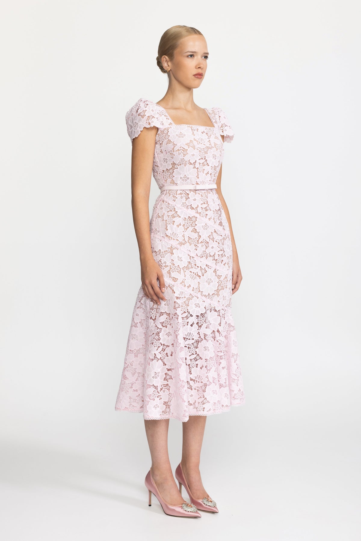 Guipure Lace Puff Sleeve Midi Dress - Pink