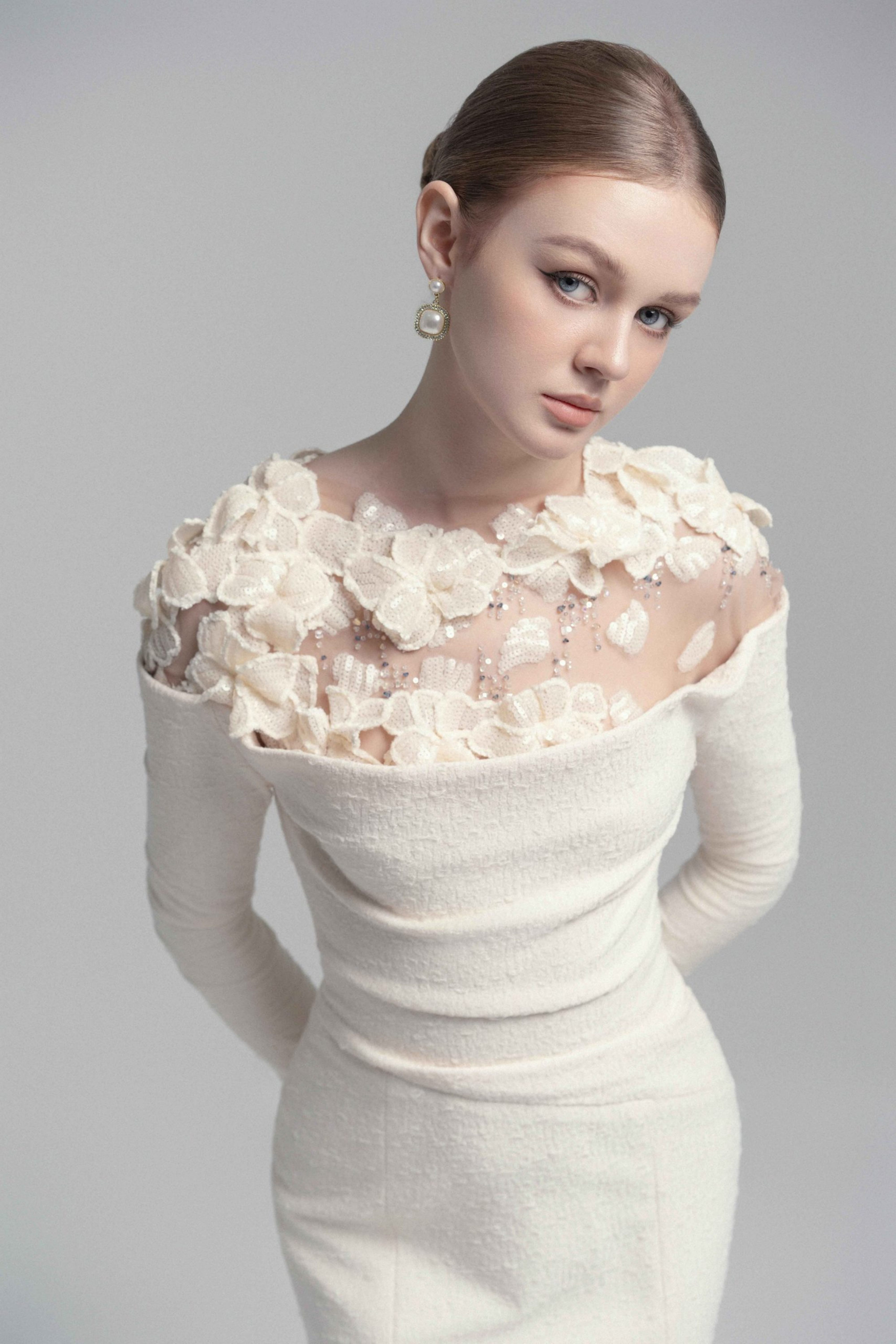 Sydney White Floral Appliqué Gown (Final Sale-US Only)