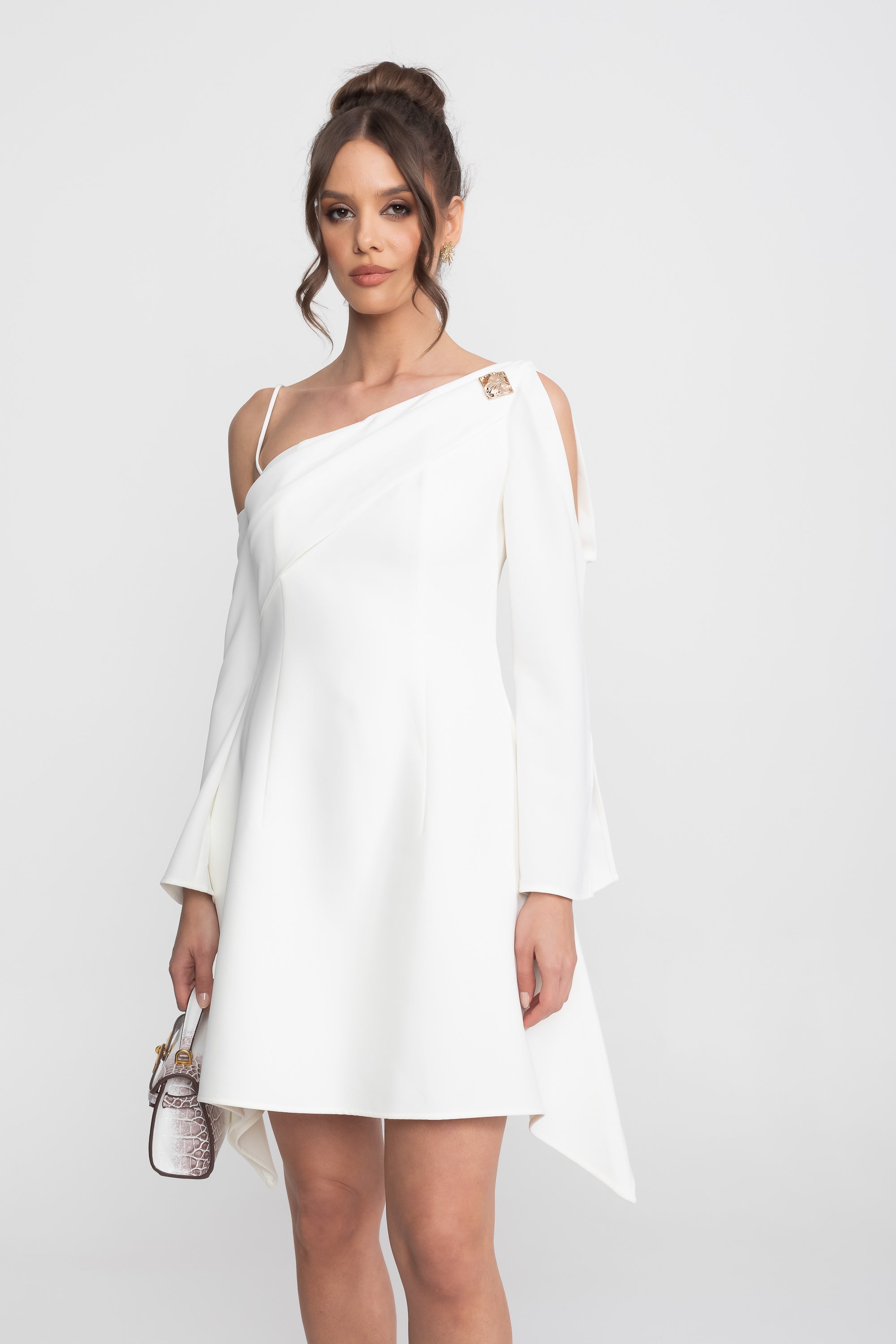 Asymmetric Cold-Shoulder Mini Dress With Long Sleeves And Gold Brooch