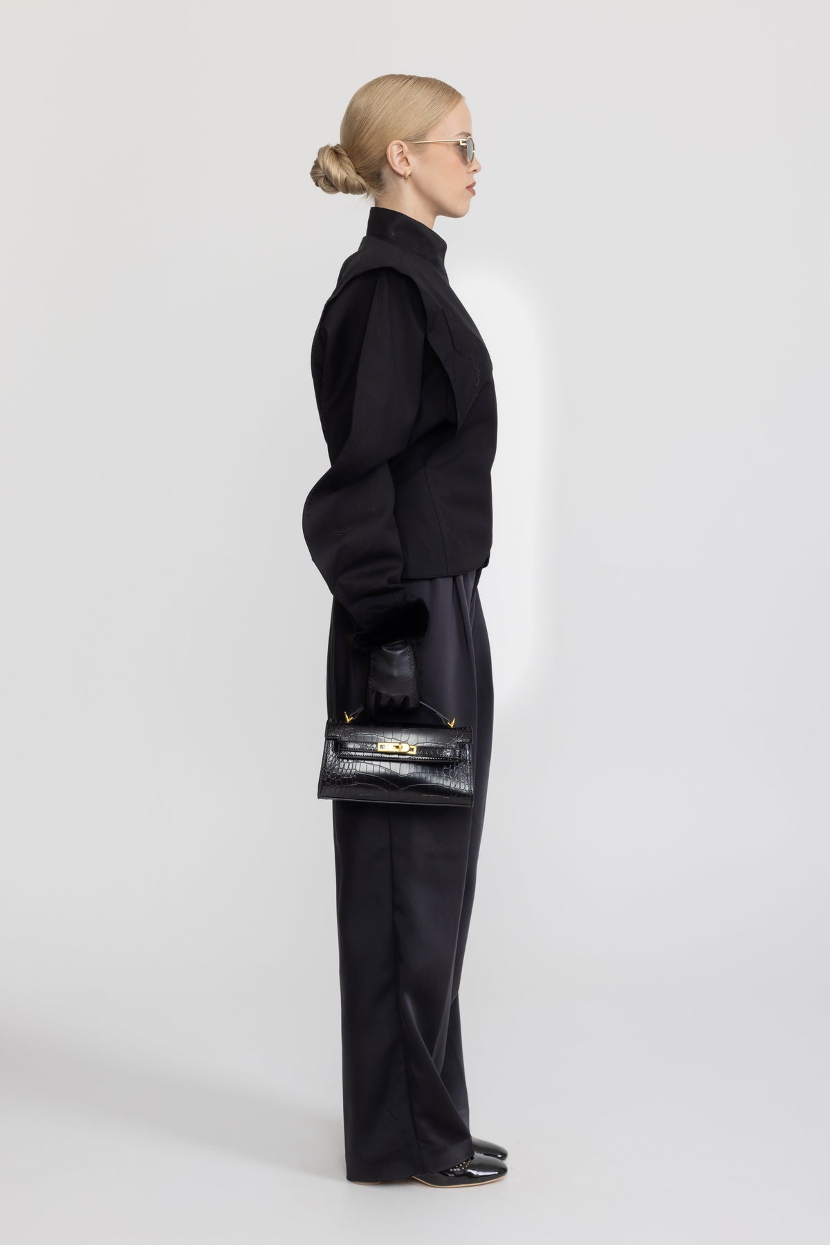 Structured Balloon Sleeve Wrap Jacket - Black