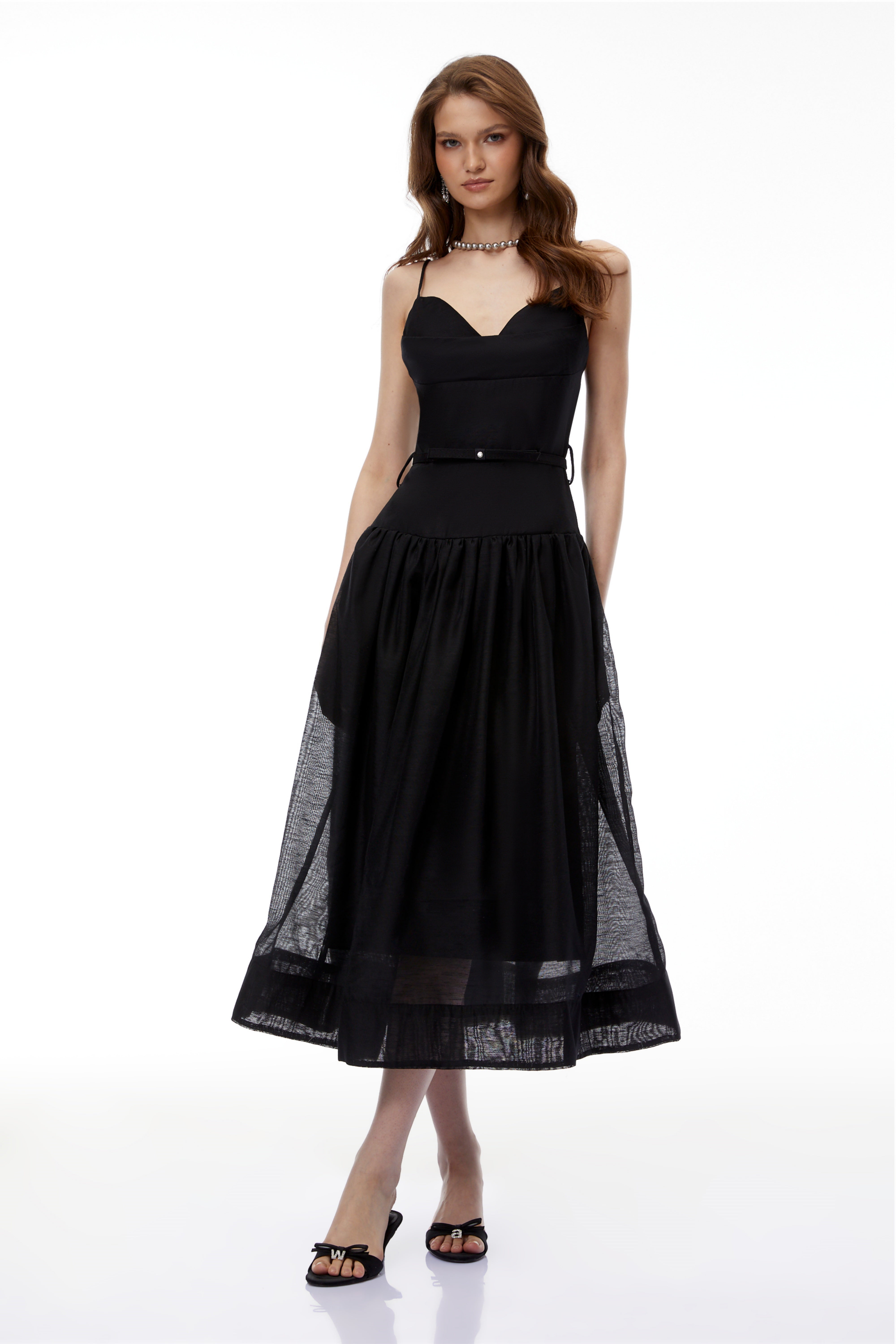 Circe Black Sweetheart Neckline Flared Midi Dress