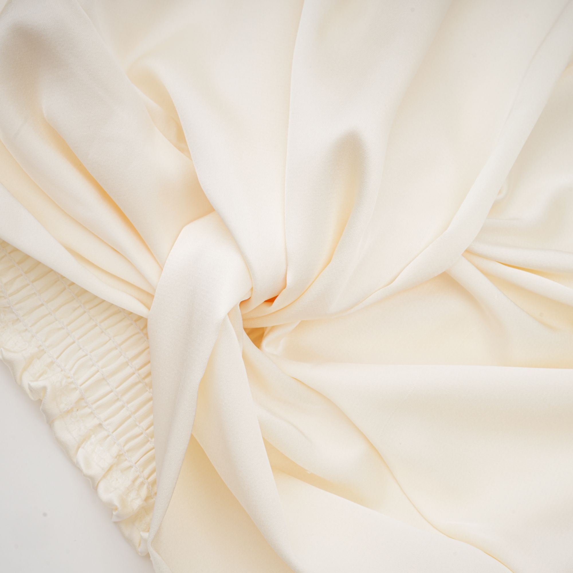 Nouria white faux-flower twist cropped top (Final Sale-US Only)