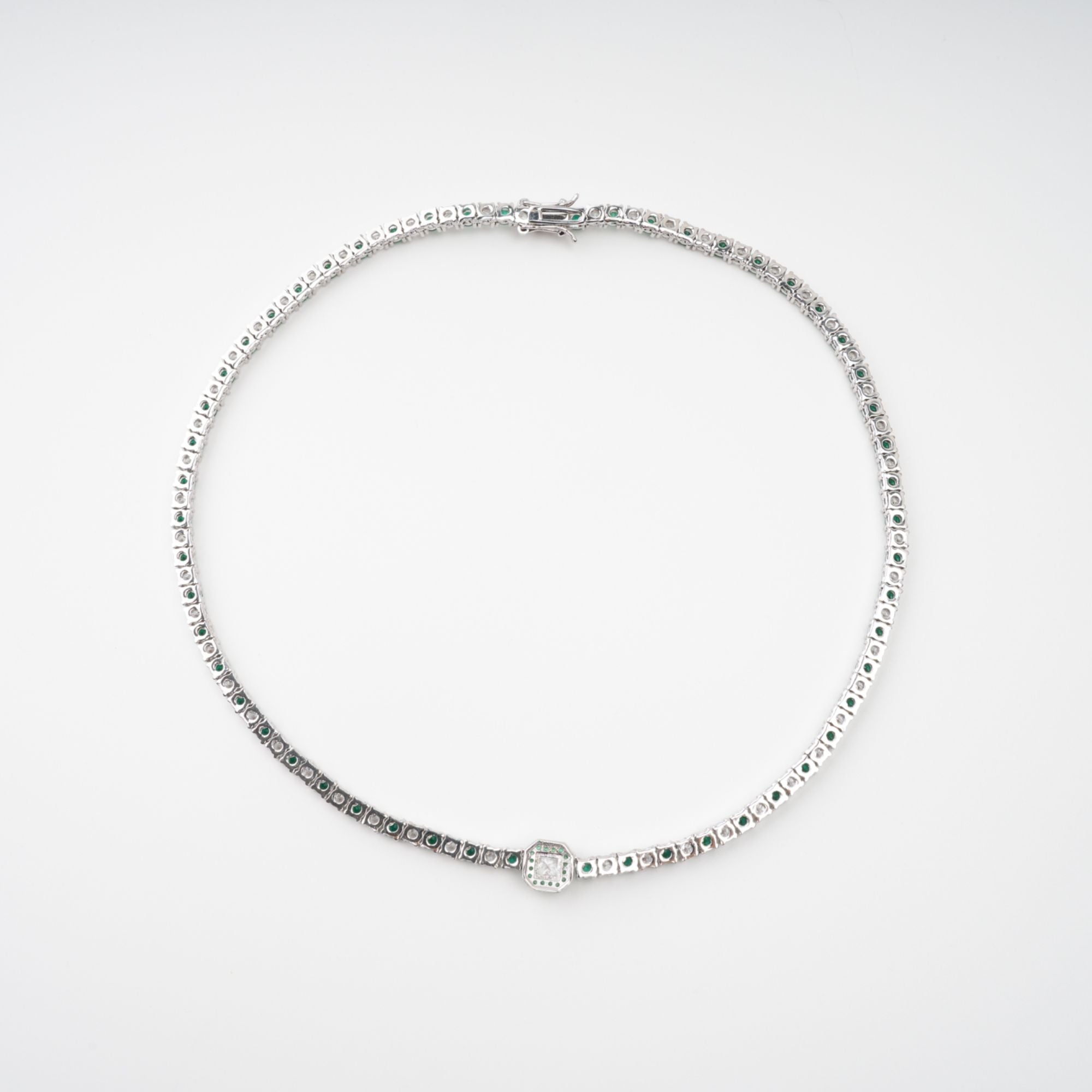 Héloïse Green Crystal Embellished Necklace