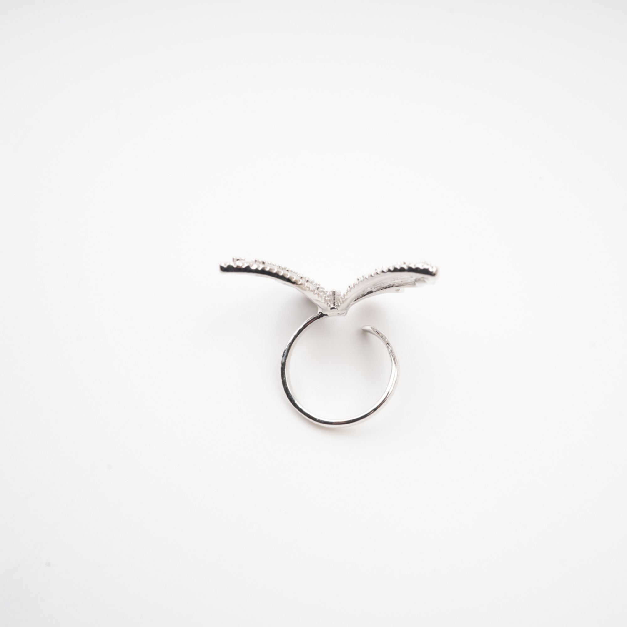 Evodie rhinestone butterfly ring (US Only)