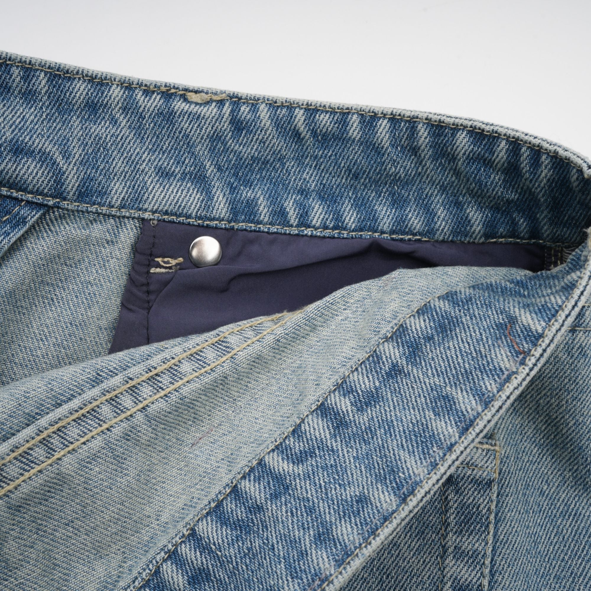 Géraldine strap-detail jeans (Final Sale-US Only)