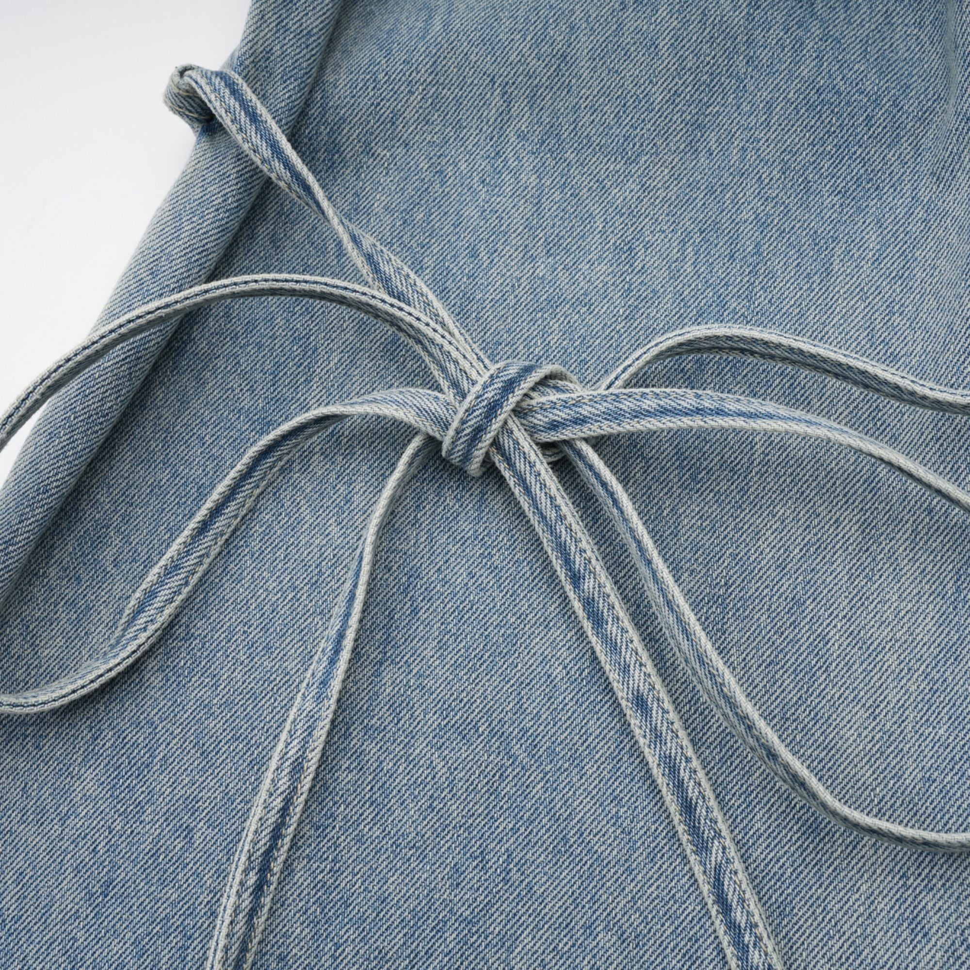Géraldine strap-detail jeans (Final Sale-US Only)