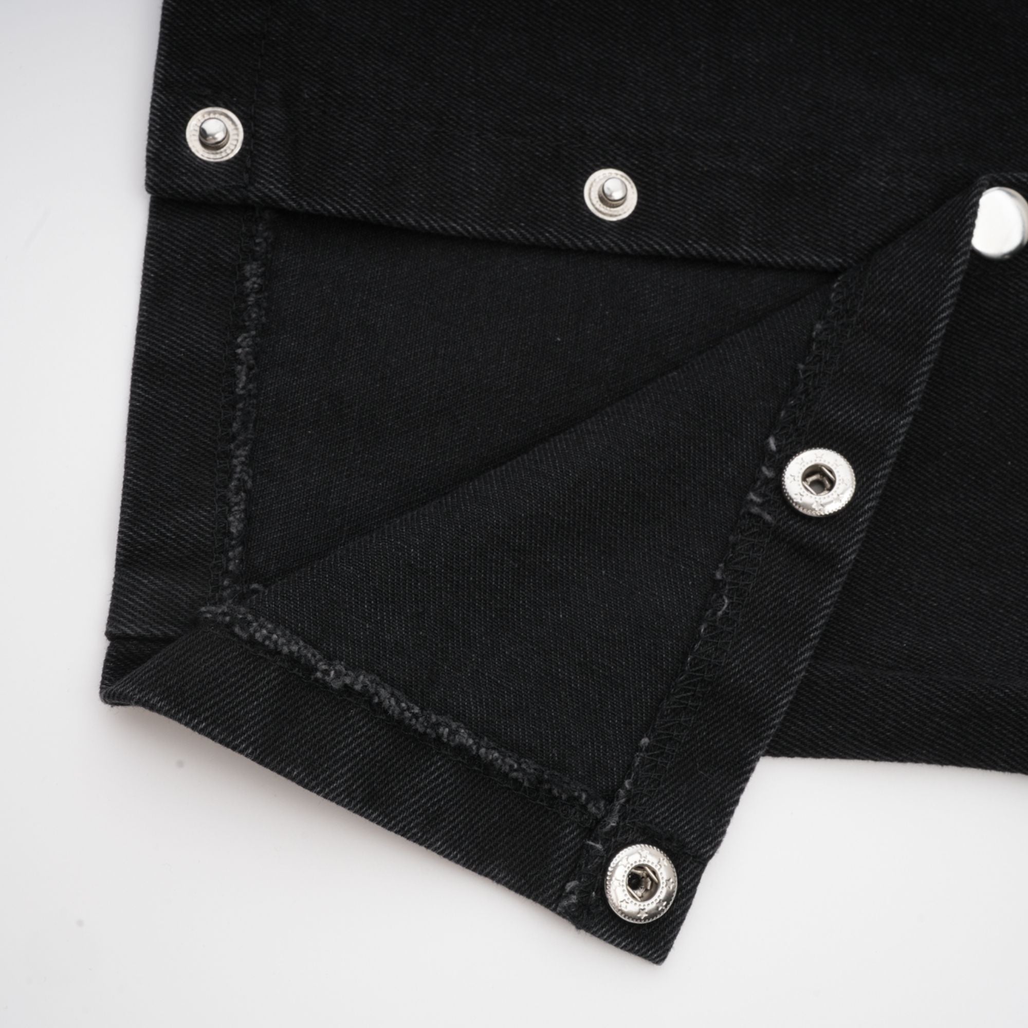 Janelle buttoned straight-leg jeans (US Only)