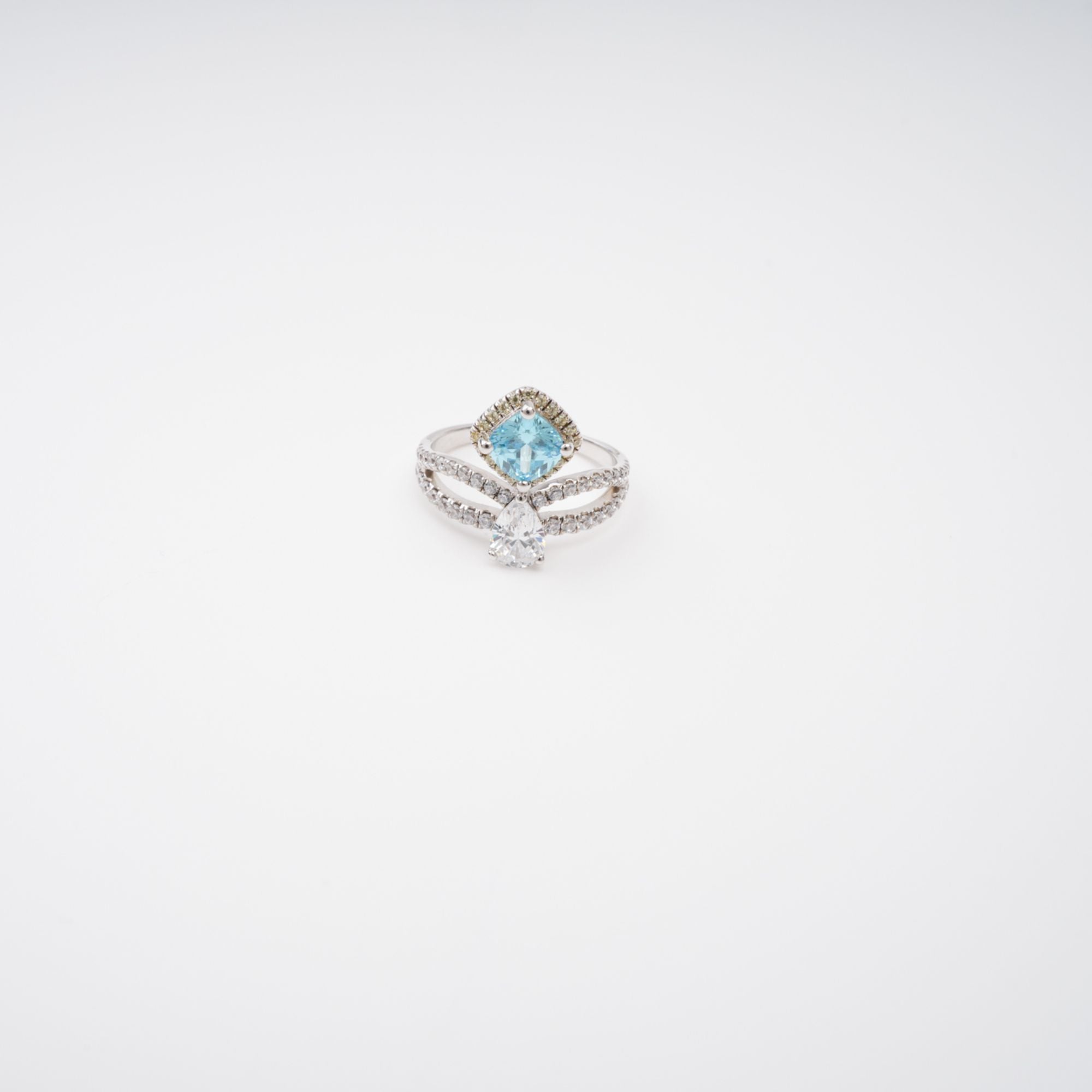 Eloïse Blue Crystal Embellished Sterling Silver Ring